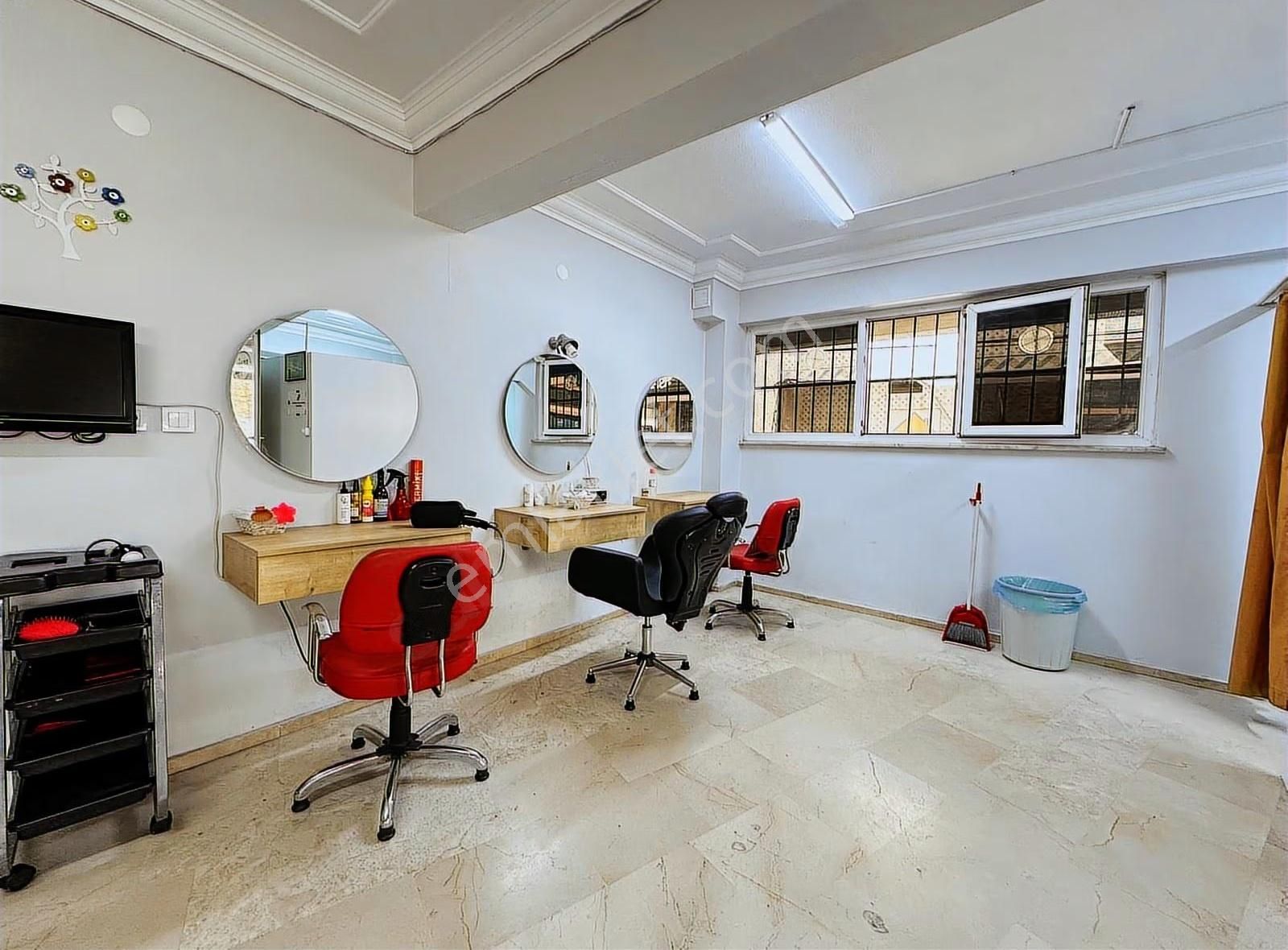 Nevmekan Gayrimenkul'den Cadde Üstünde Çift Cephe Satılık Dükkan - Görsel 10