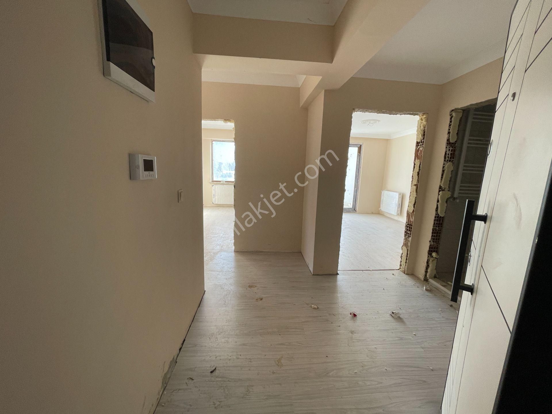 Çukurçayır Mah. Site İçerisinde Deniz Manzaralı 2+1 Daire - Görsel 9