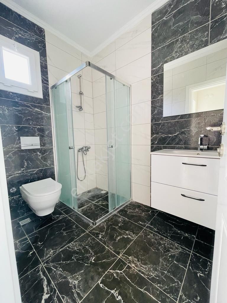 Ata Emlak'tan Plaja Yakın Havuzlu Sitede 3+1 Villa - Görsel 16