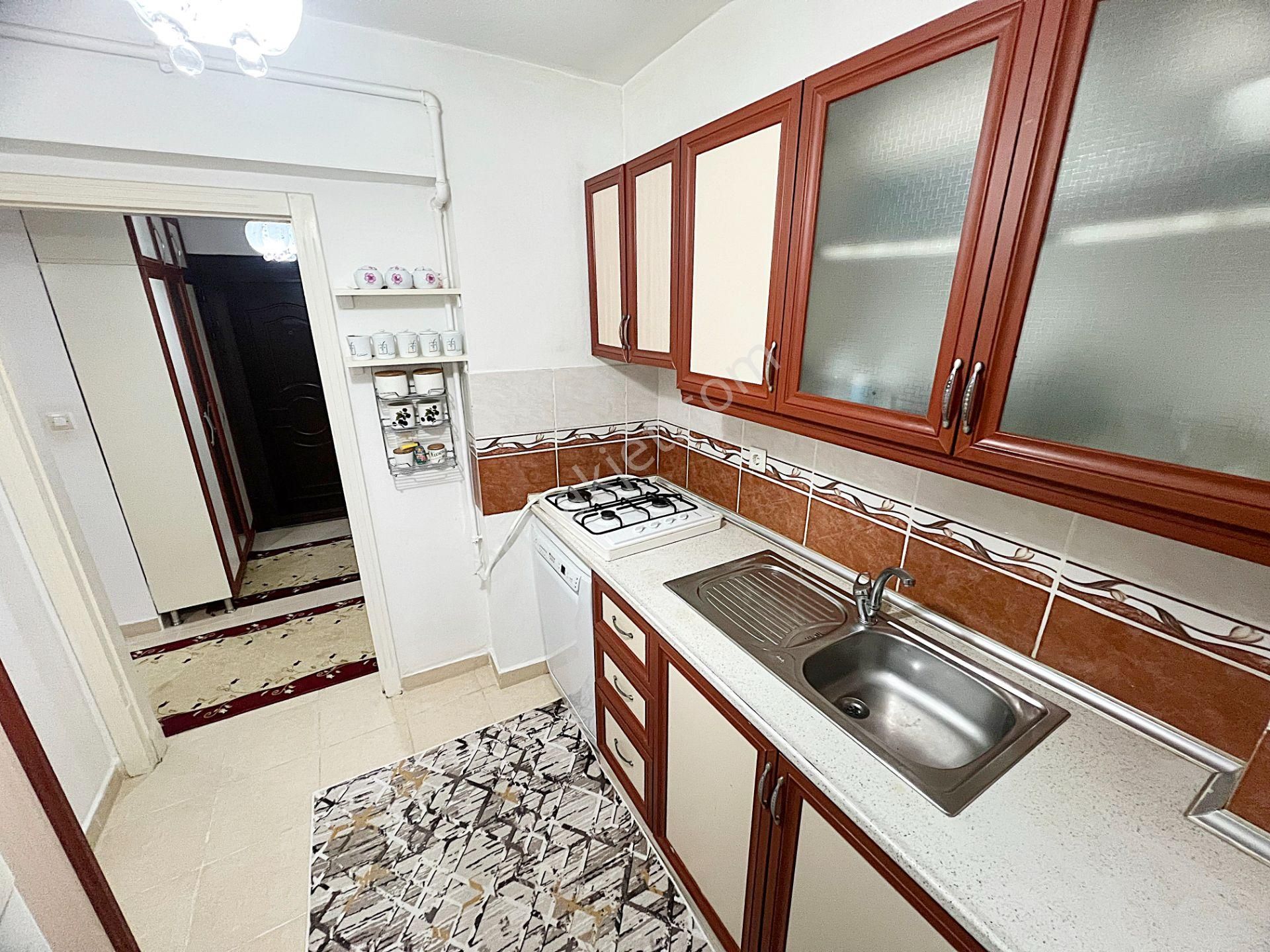 Cihandan Güventepe Cadde Mevlana Okulu Yakını Arakat Masrafsız - Görsel 3