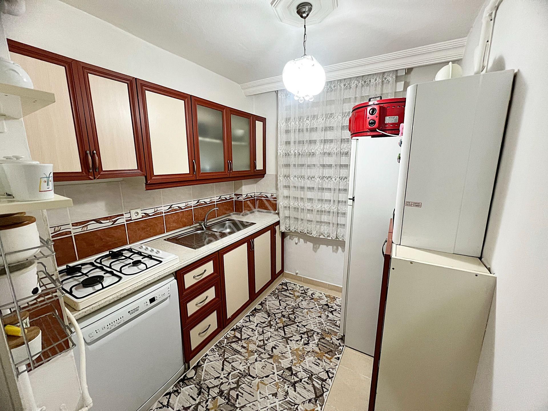 Cihandan Güventepe Cadde Mevlana Okulu Yakını Arakat Masrafsız - Görsel 2