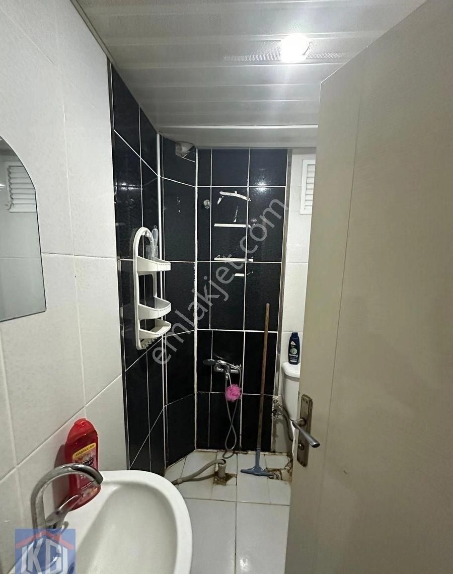 2+1 Yapılı Merkezi Konumda Önü Acık Balkonlu Acil - Görsel 8