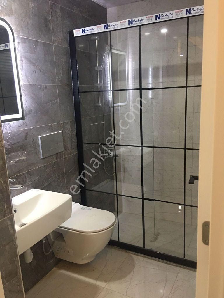 Kaan Emlaktan Yenişafakta Ferhatlara Yakın 4+1 Lüks Satılık Daire. - Görsel 18