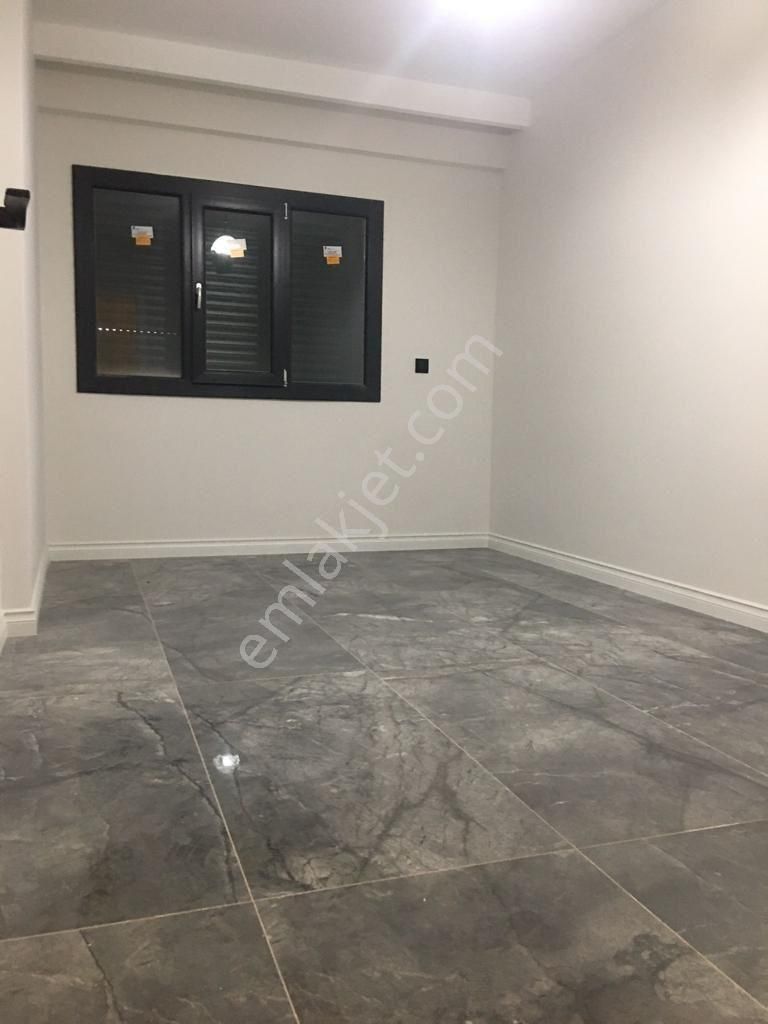 Kaan Emlaktan Yenişafakta Ferhatlara Yakın 4+1 Lüks Satılık Daire. - Görsel 24