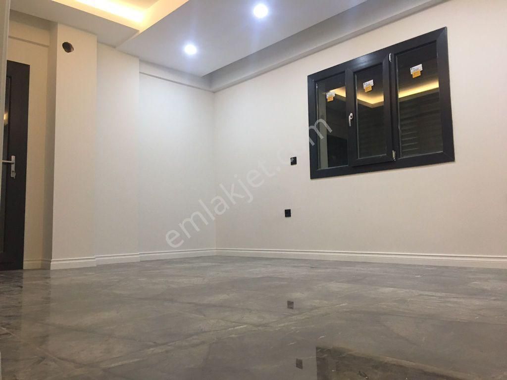 Kaan Emlaktan Yenişafakta Ferhatlara Yakın 4+1 Lüks Satılık Daire. - Görsel 15