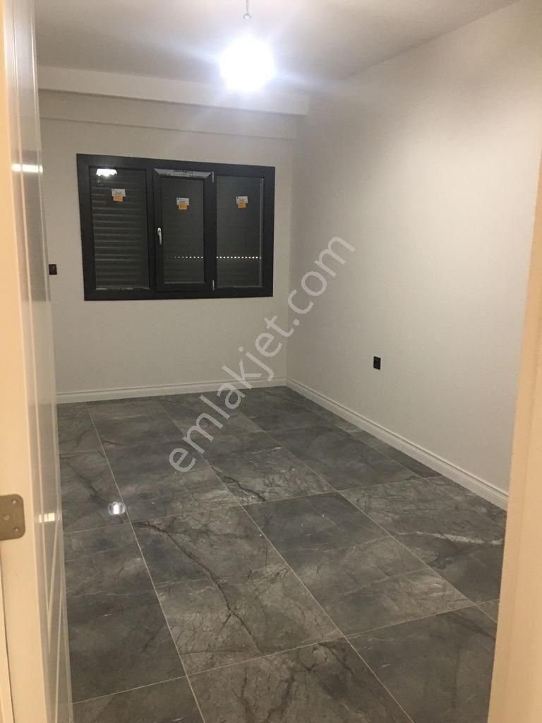 Kaan Emlaktan Yenişafakta Ferhatlara Yakın 4+1 Lüks Satılık Daire. - Görsel 27