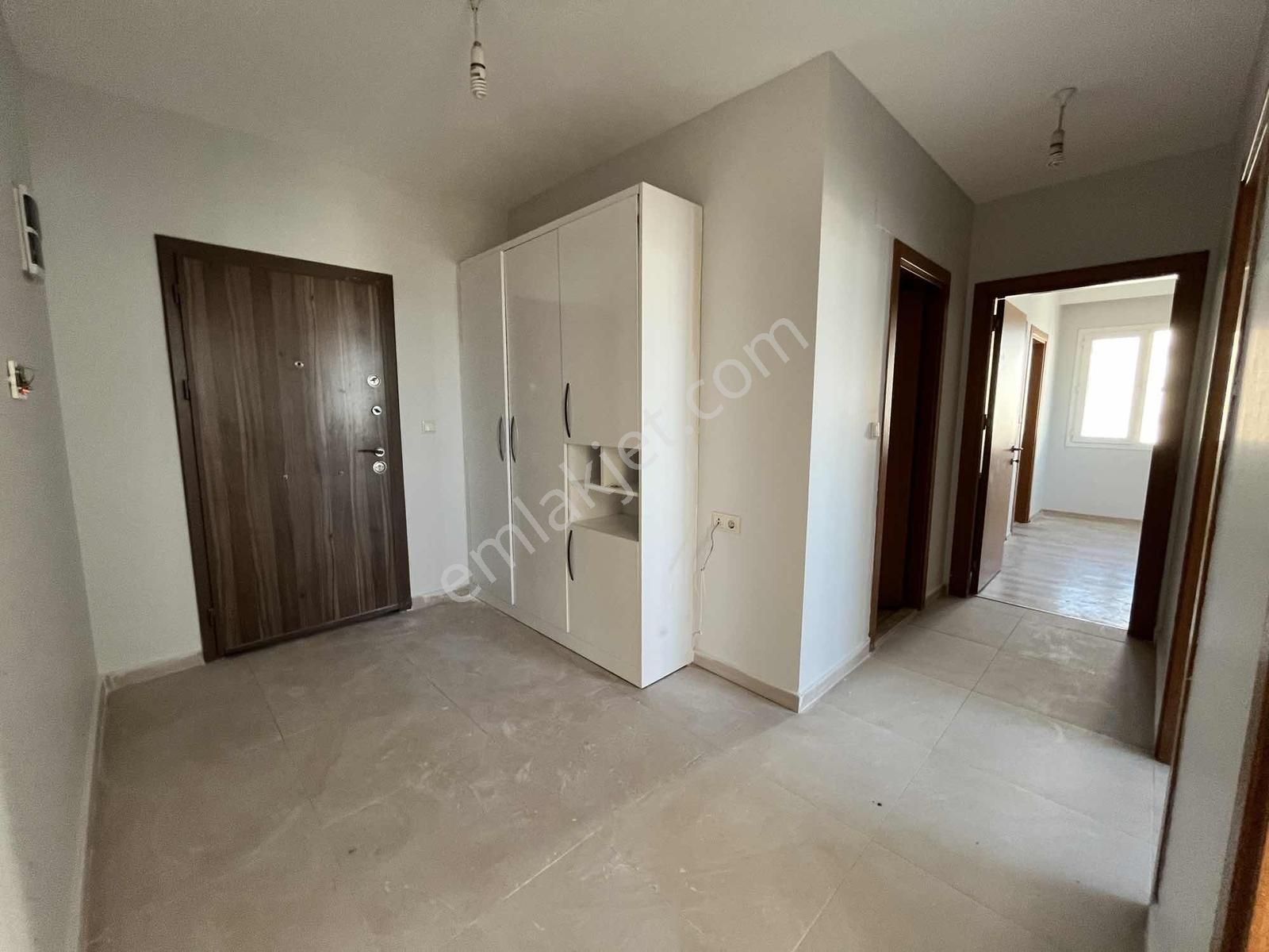 Kule Park'dan Cadde Üzeri Site İçi Havuzlu Kiralık 2+1 Daire - Görsel 15