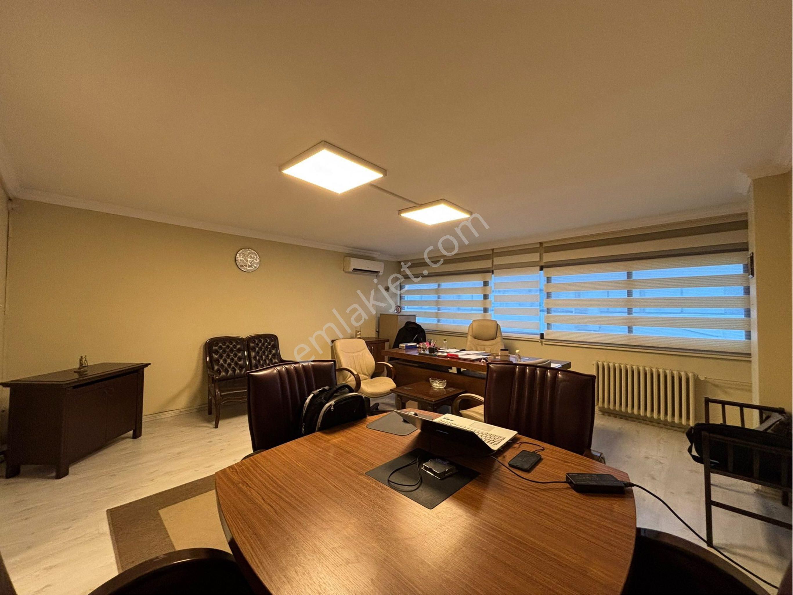 Alsancak Kıbrıs Şehitleri Yakını 1+1 Eşyalı Kiralık İş Yeri/ofis! - Görsel 3