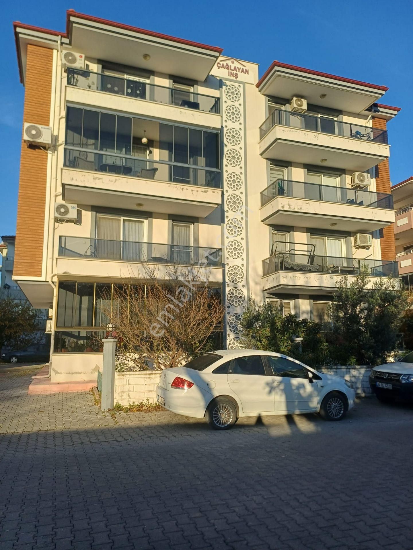 Dalaman Kaymakamlık Sokağında Aciilll Satılık 2+1 Daire - Görsel 2