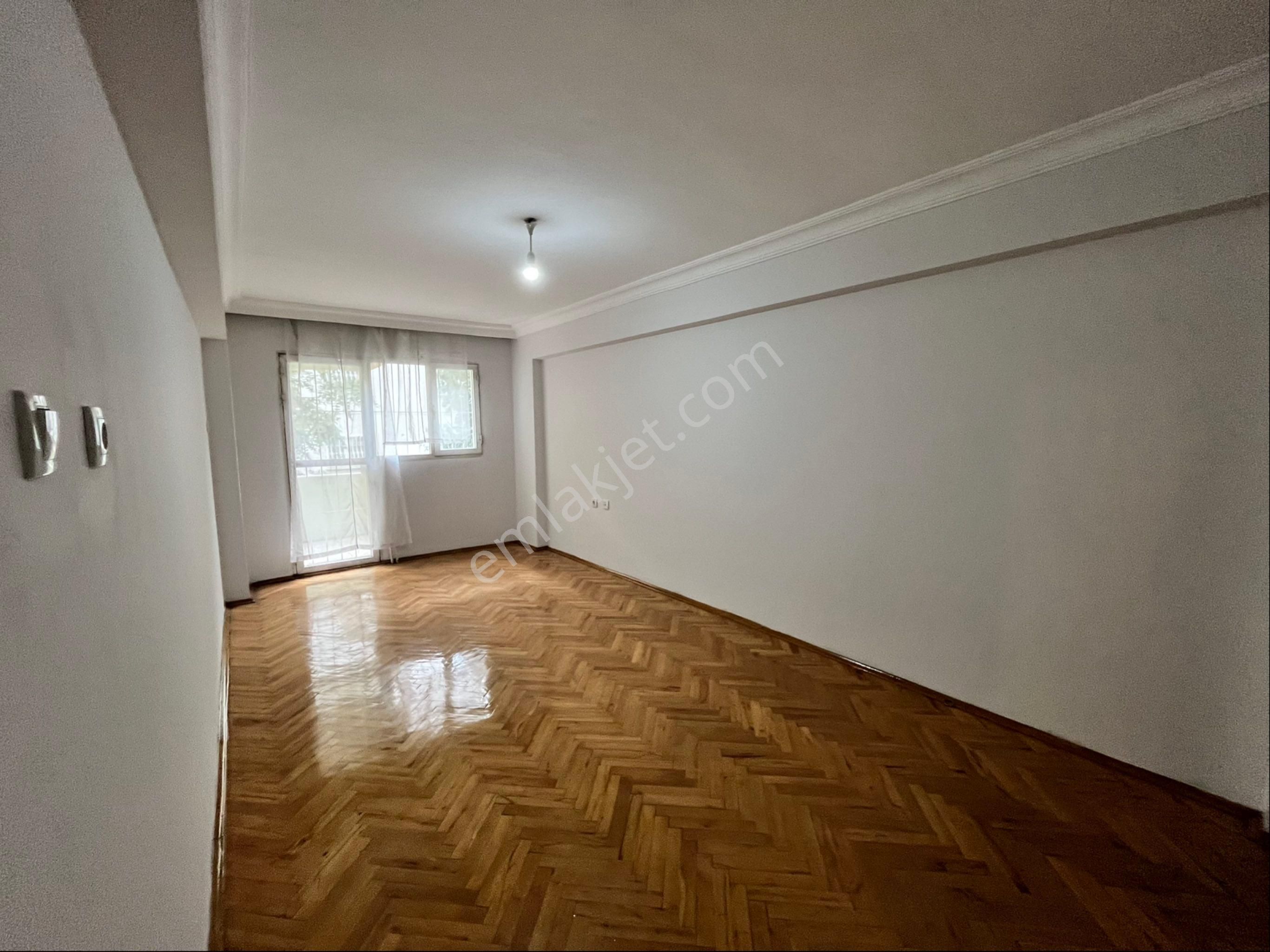 Karşıyaka Ordu Bulvarı Ebeveyn Banyolu 3+1 Satılık Daire - Görsel 32