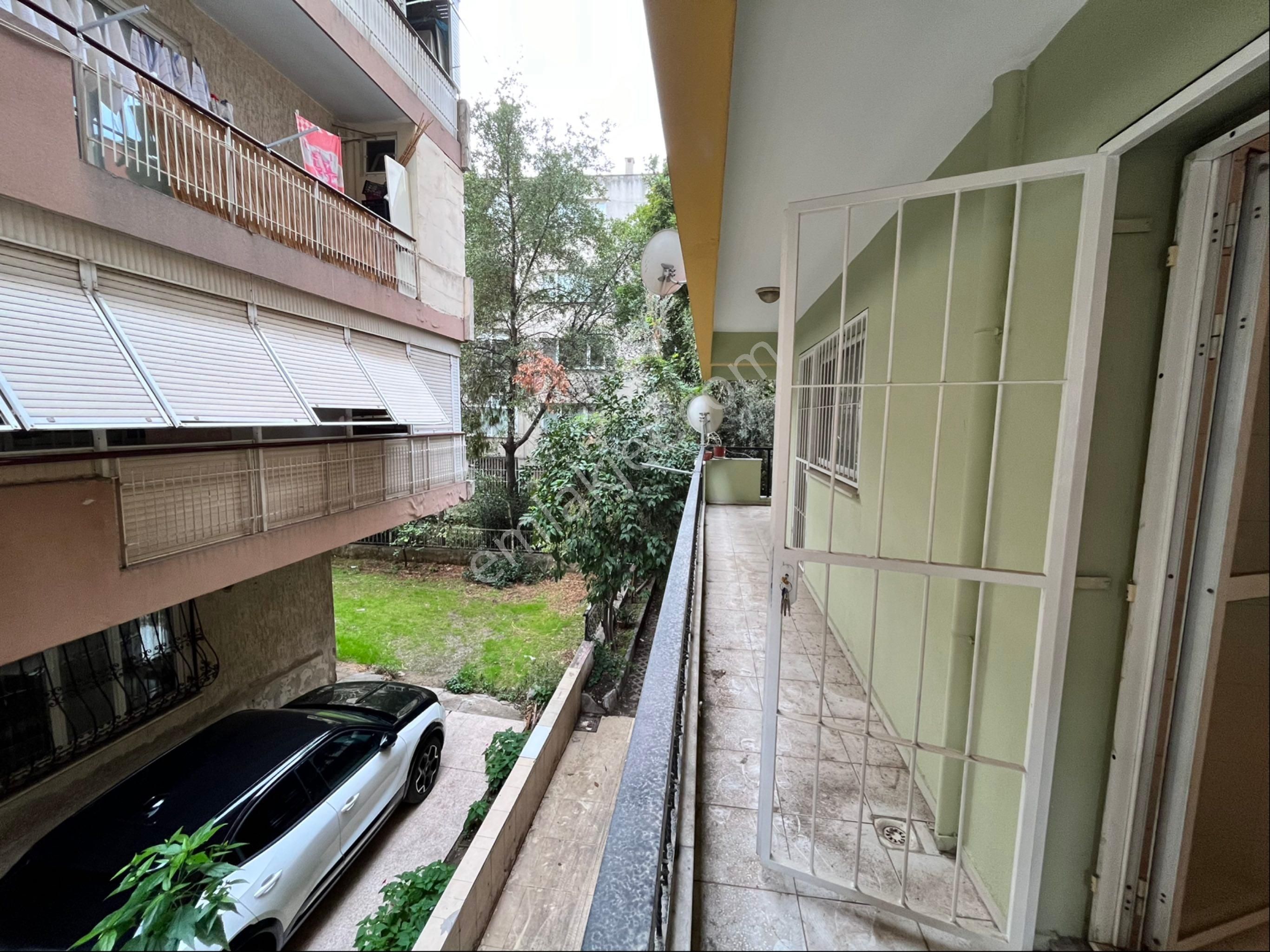 Karşıyaka Ordu Bulvarı Ebeveyn Banyolu 3+1 Satılık Daire - Görsel 39