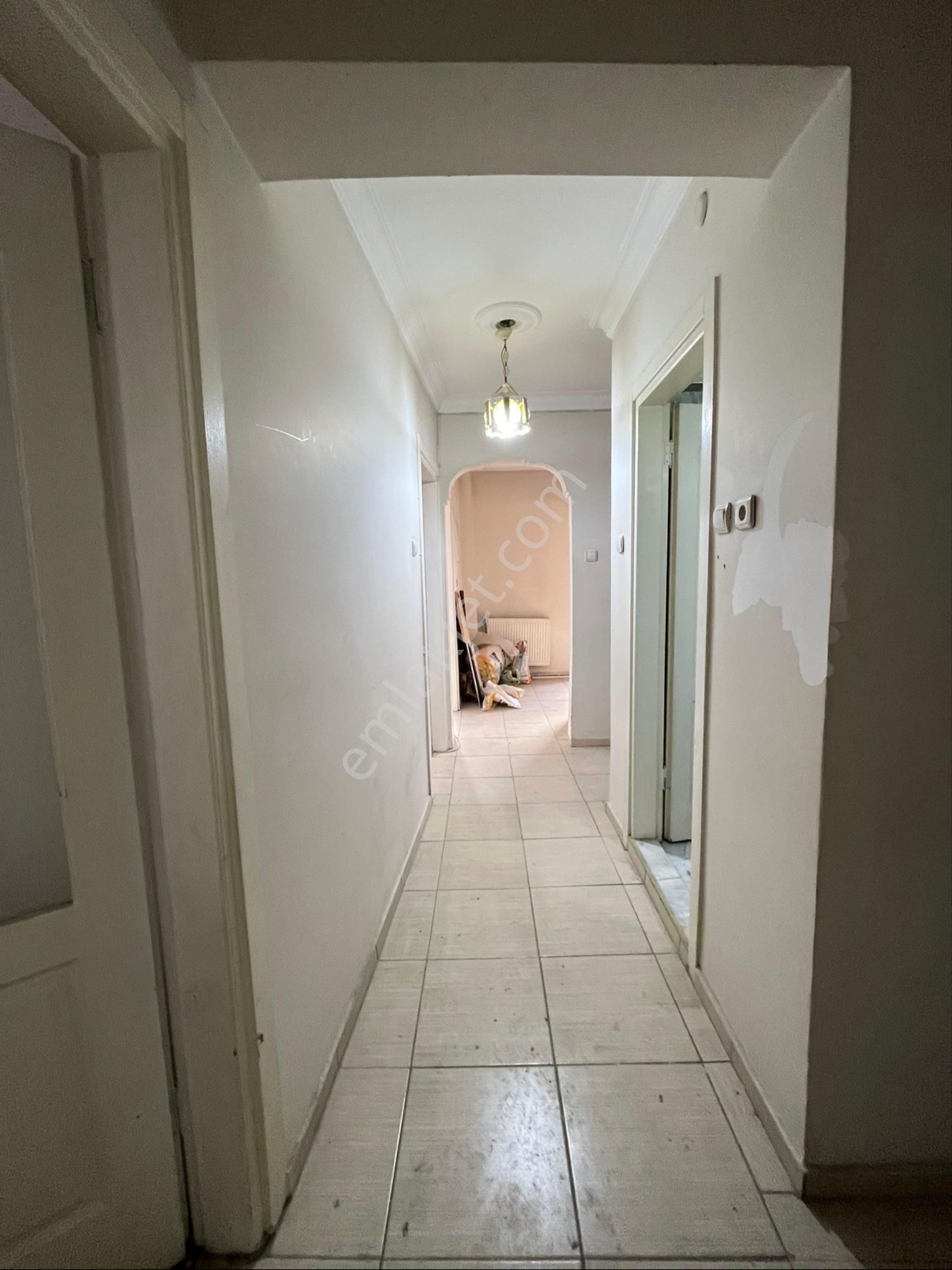 İzmir Yeşilyurt Ordu Caddesi Üzerinde 3+1 Satılık Daire - Görsel 14