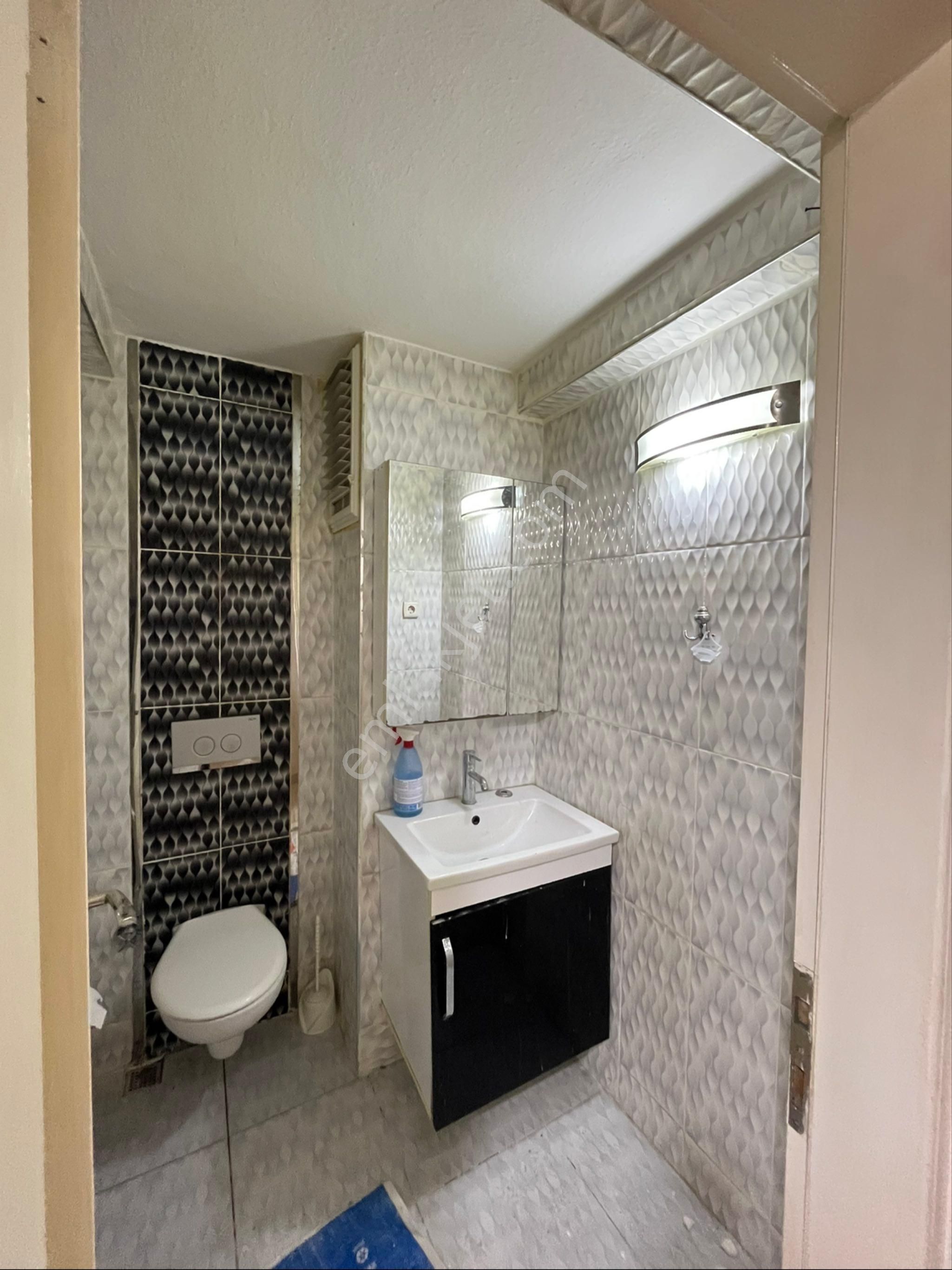 İzmir Yeşilyurt Ordu Caddesi Üzerinde 3+1 Satılık Daire - Görsel 12