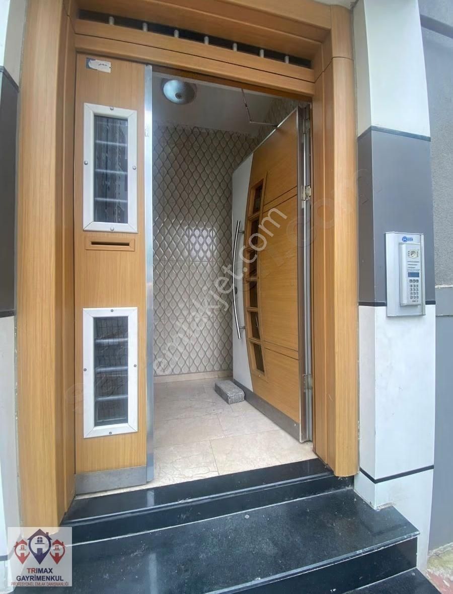 Mükemmel Konumda 2+1 Aile Binası - Görsel 3