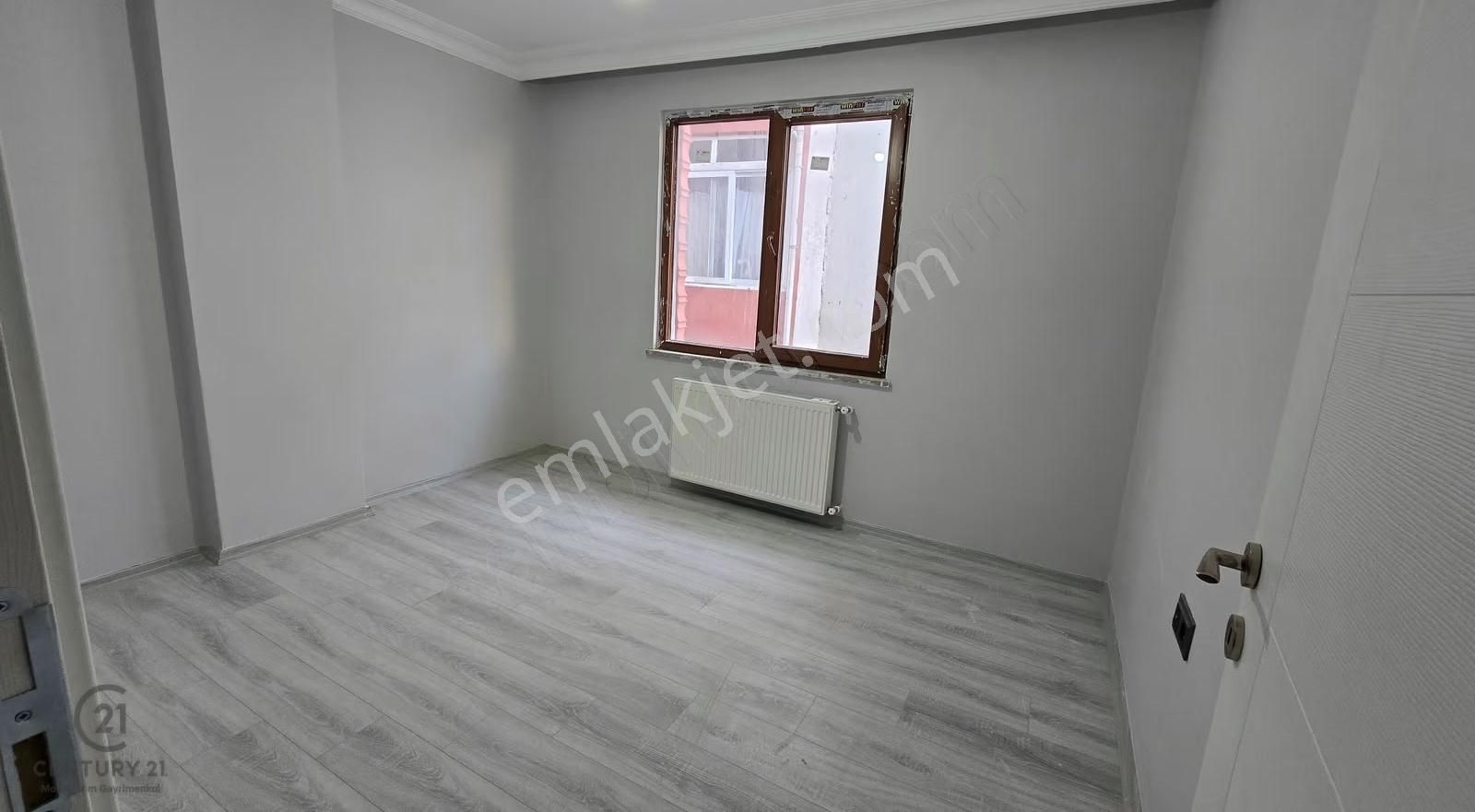 Sıfır Teraslı Dubleks 4+1 Çift Balkonlu Gün Boyu Güneş Köşe Bina - Görsel 3