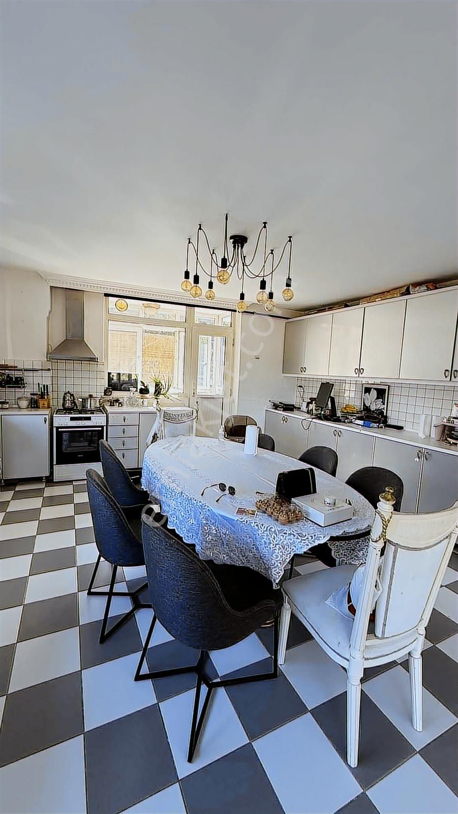 Emlakyap Tan Emirgan Da Satılık Boğaz Manzaralı Komple Bina - Görsel 26