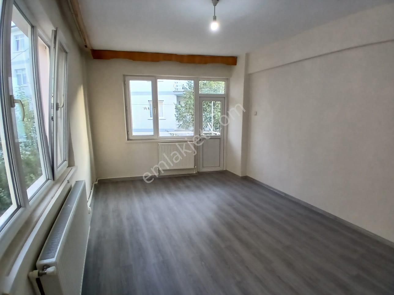 Akçay Emlak'tan Akşehir Yarenler Belediye Evleri Civarında İkinci Kat Satılık 2+1 Daire - Görsel 17