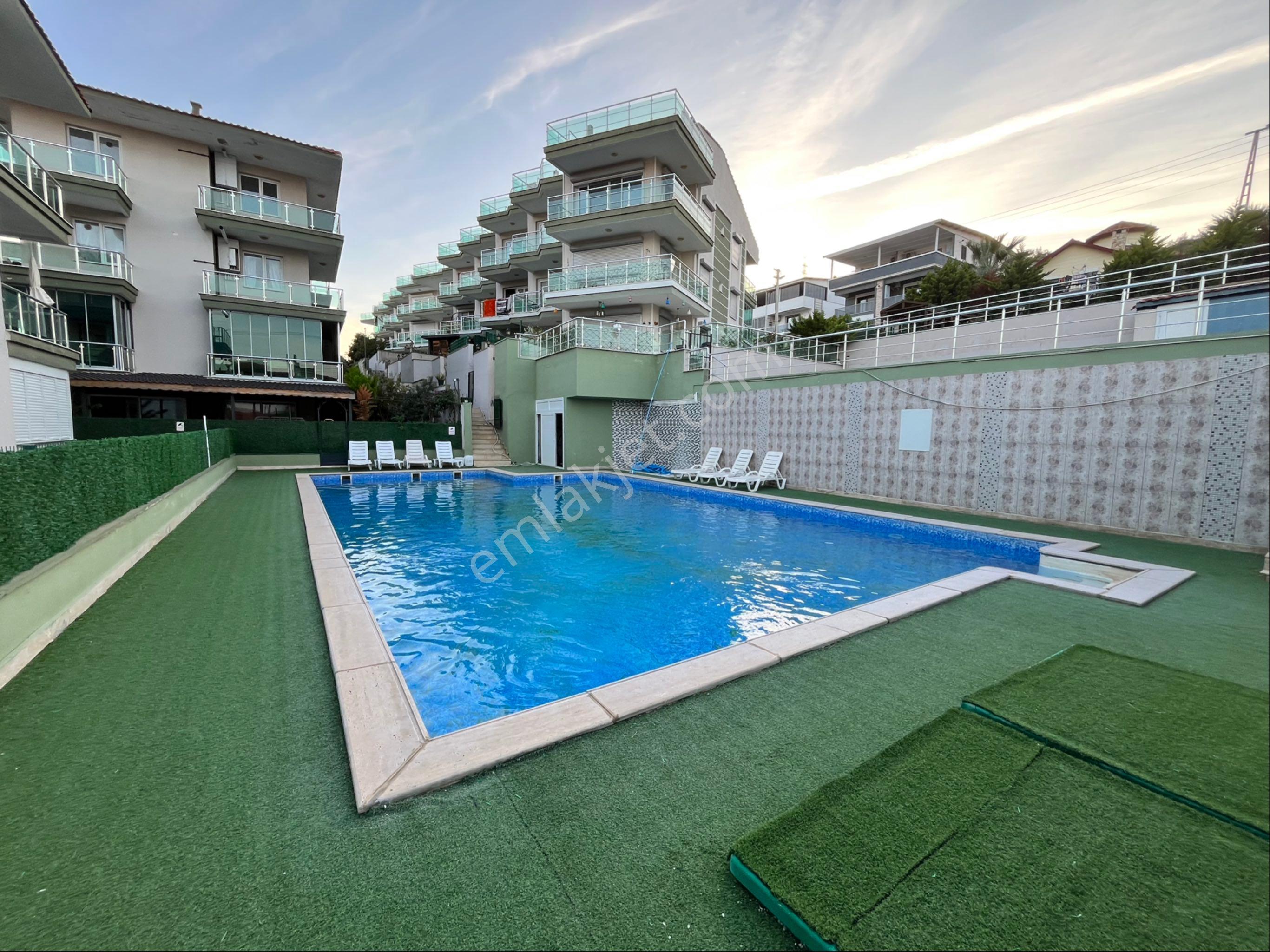 Yeni Foça Fokai Terasları Sitesi