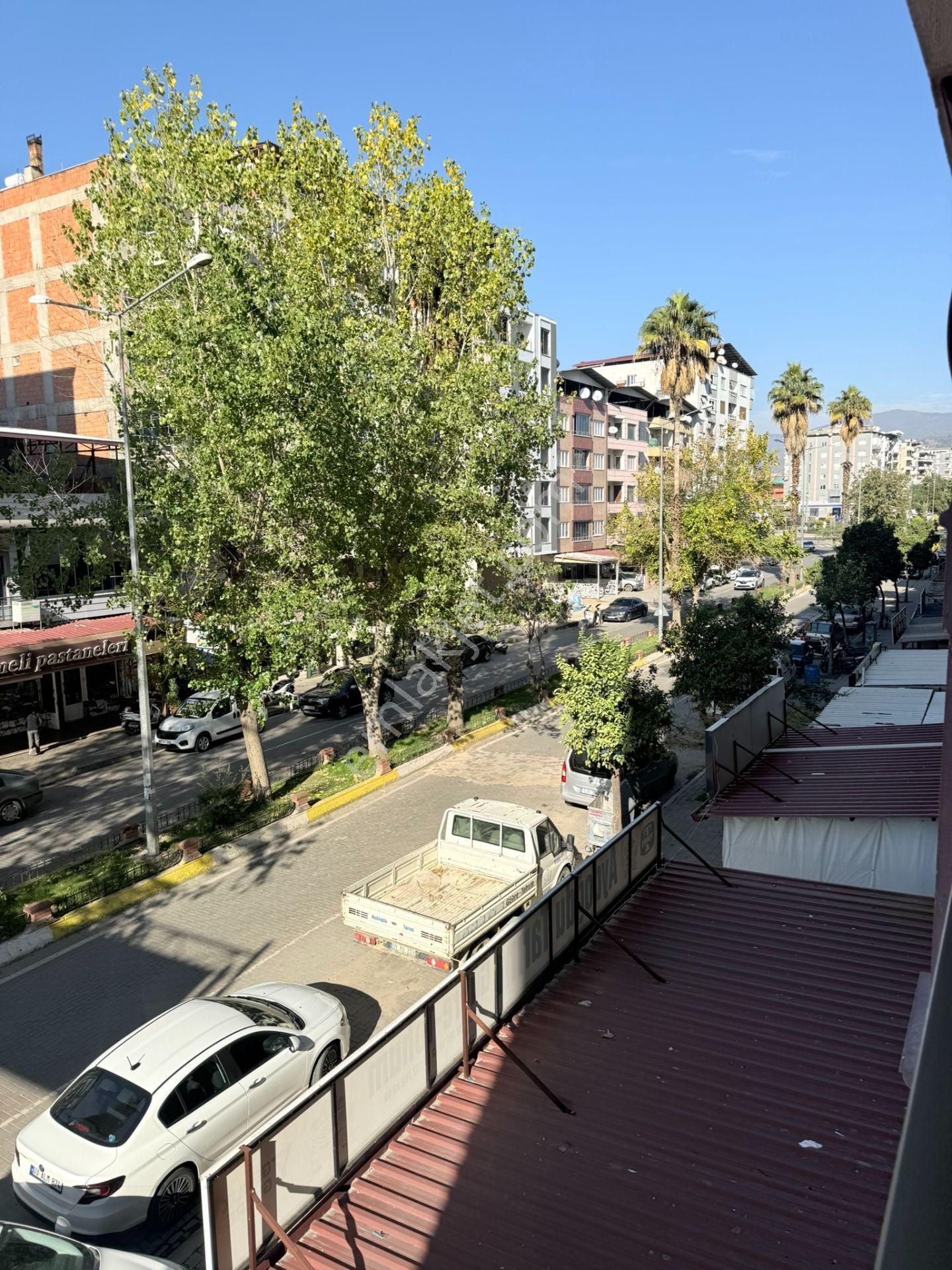 Lider'den Hürriyet Caddesi Üzeri Lüks İşcilikli 3+1 Kiralık Daire - Görsel 13