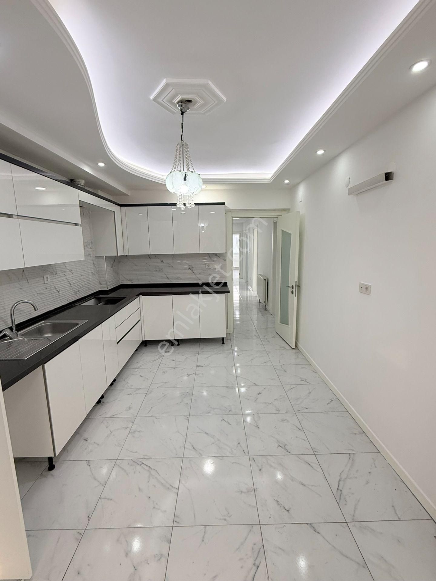 Lider'den Hürriyet Caddesi Üzeri Lüks İşcilikli 3+1 Kiralık Daire - Görsel 8