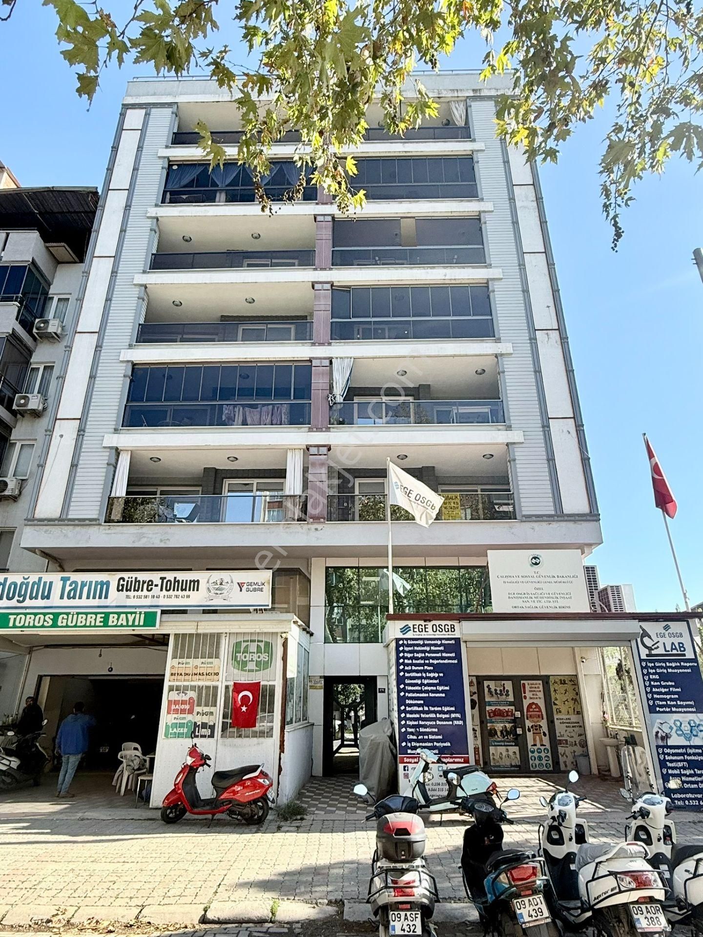 Lider'den Hürriyet Caddesi Üzeri Lüks İşcilikli 3+1 Kiralık Daire - Görsel 31