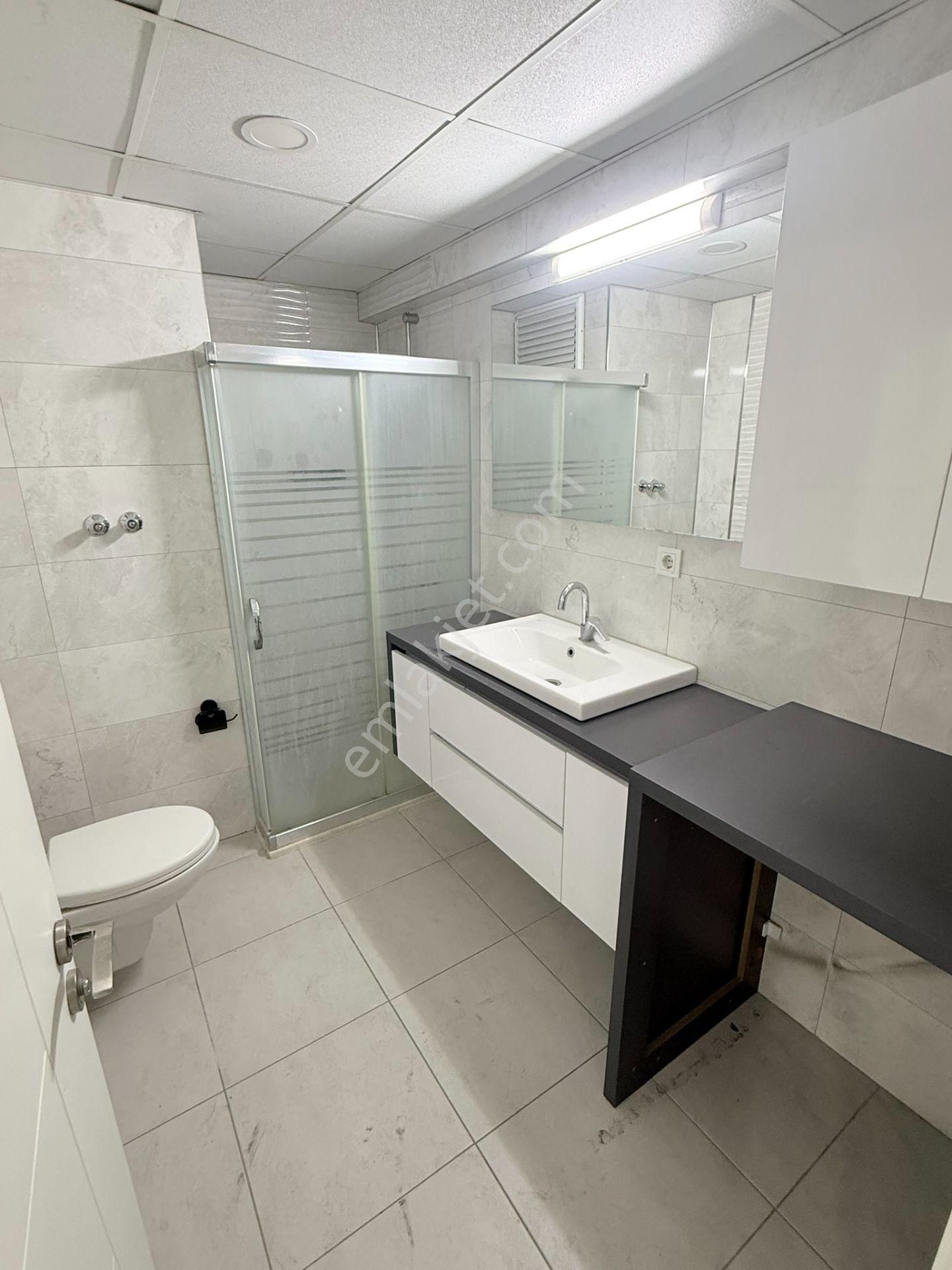 Lider'den Hürriyet Caddesi Üzeri Lüks İşcilikli 3+1 Kiralık Daire - Görsel 28