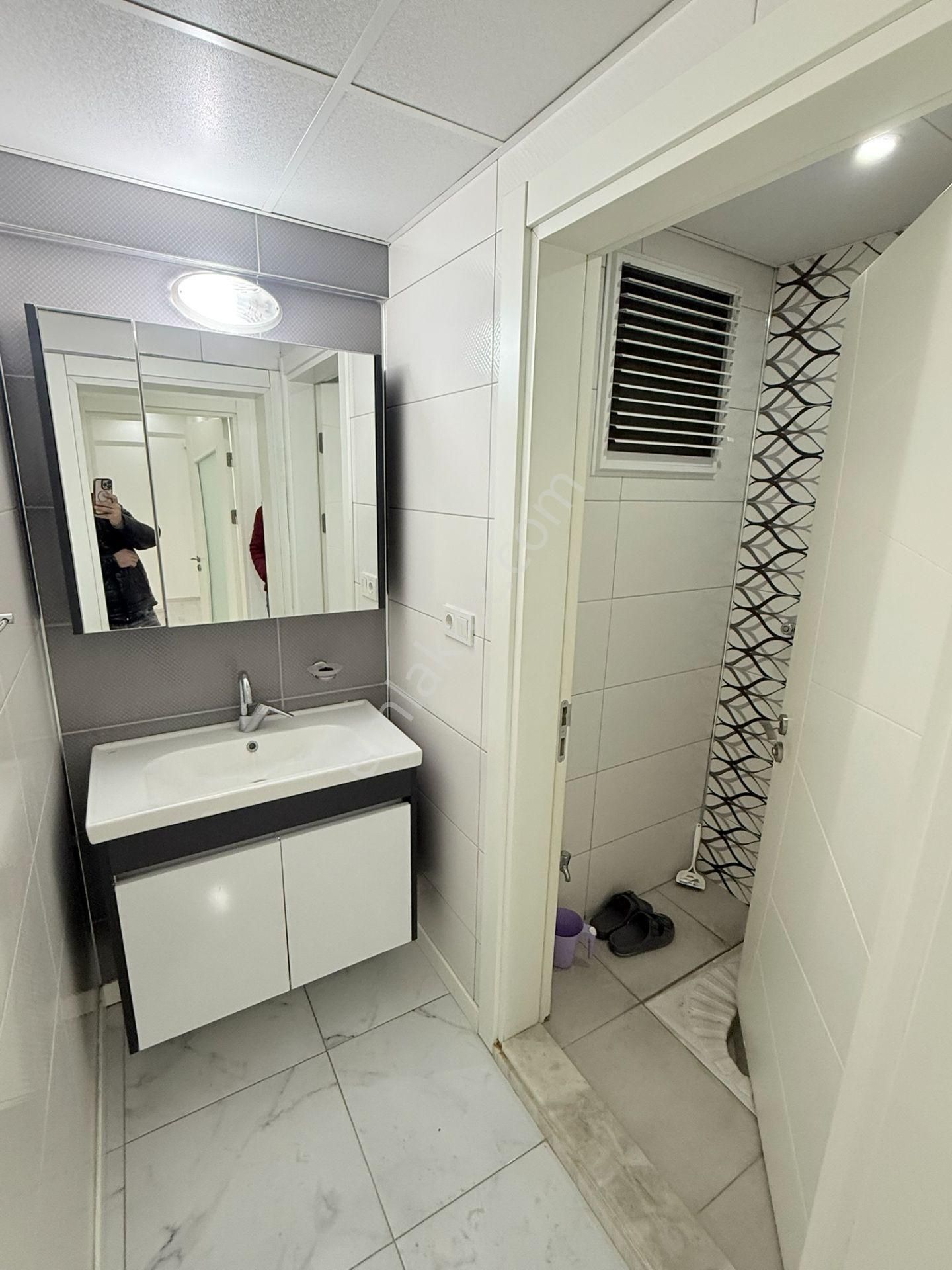 Lider'den Hürriyet Caddesi Üzeri Lüks İşcilikli 3+1 Kiralık Daire - Görsel 27