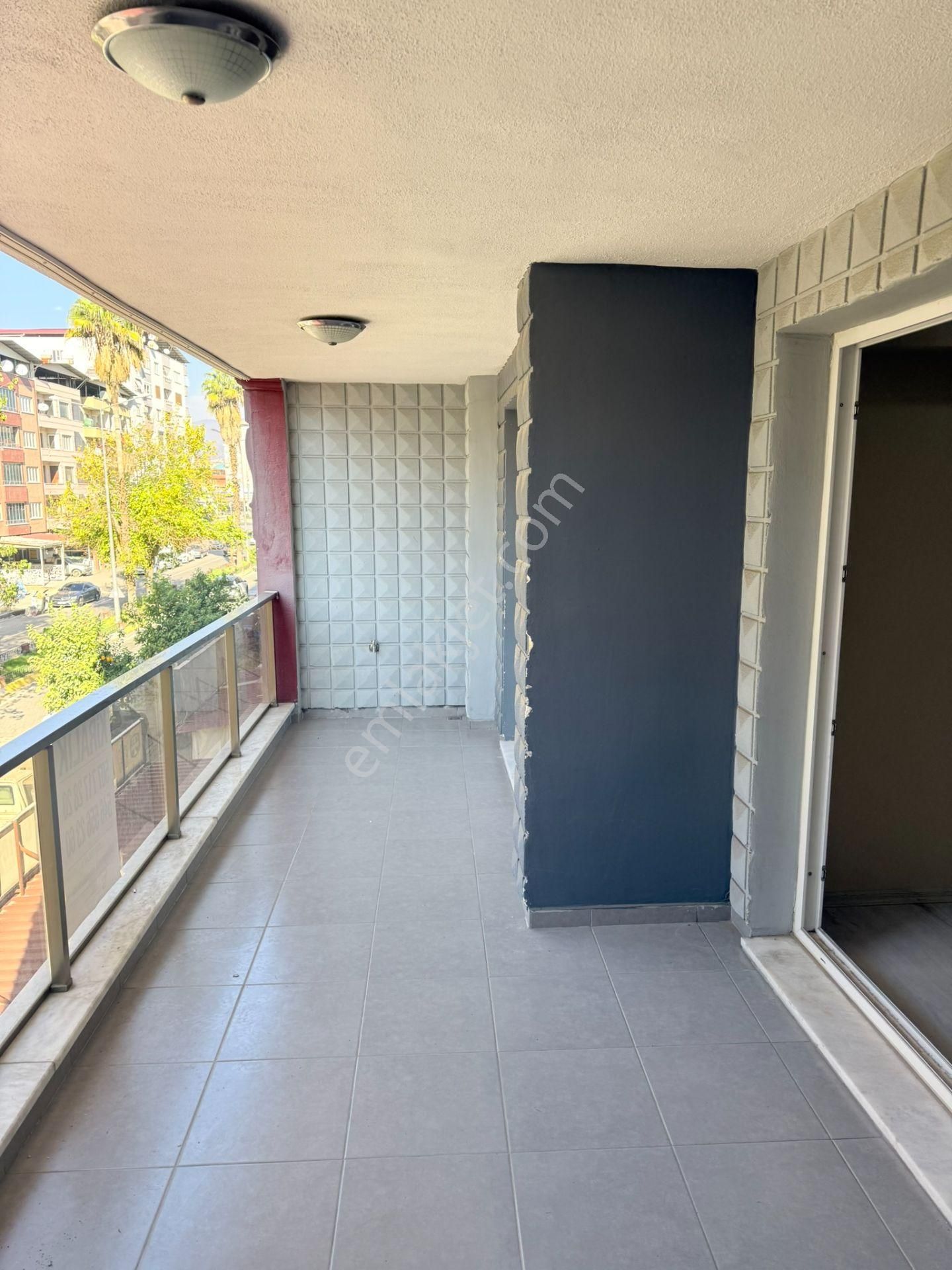 Lider'den Hürriyet Caddesi Üzeri Lüks İşcilikli 3+1 Kiralık Daire - Görsel 12