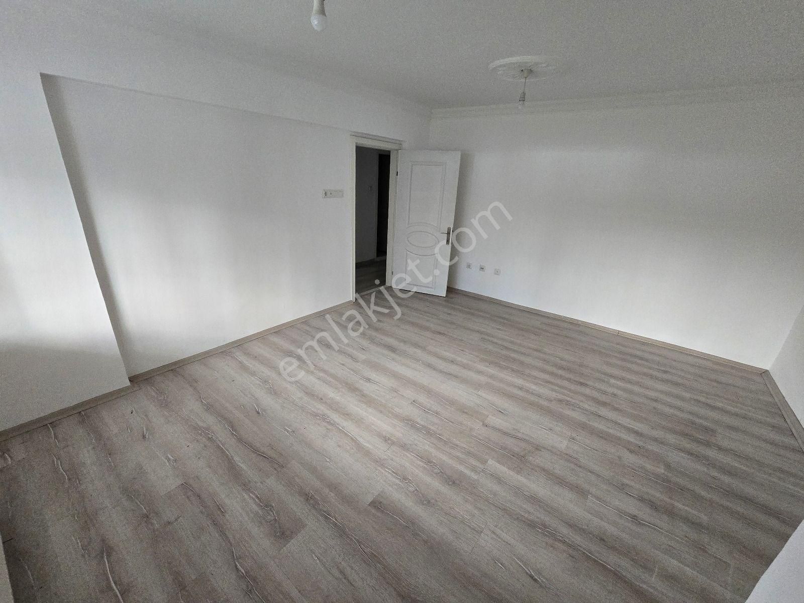 Eryaman Mah Acil Satılık 2+1 Çok Hesaplı Bahçe Katı Daire - Görsel 5