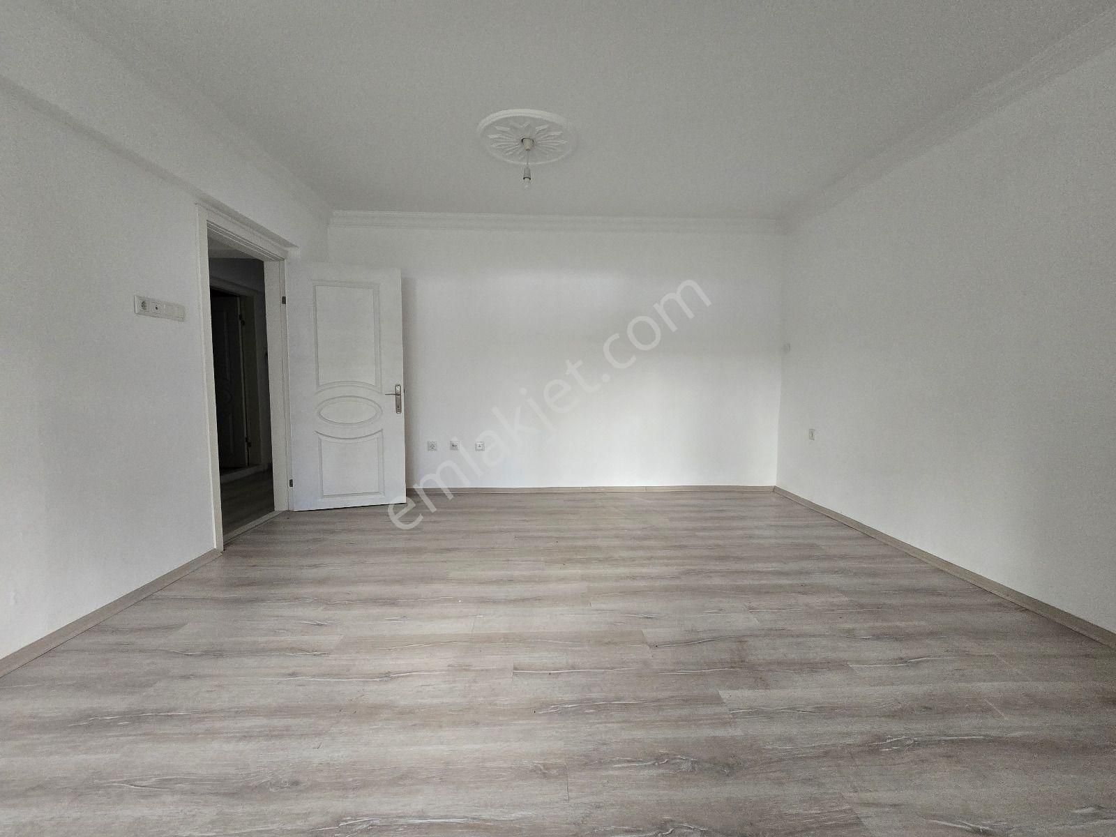 Eryaman Mah Acil Satılık 2+1 Çok Hesaplı Bahçe Katı Daire - Görsel 6