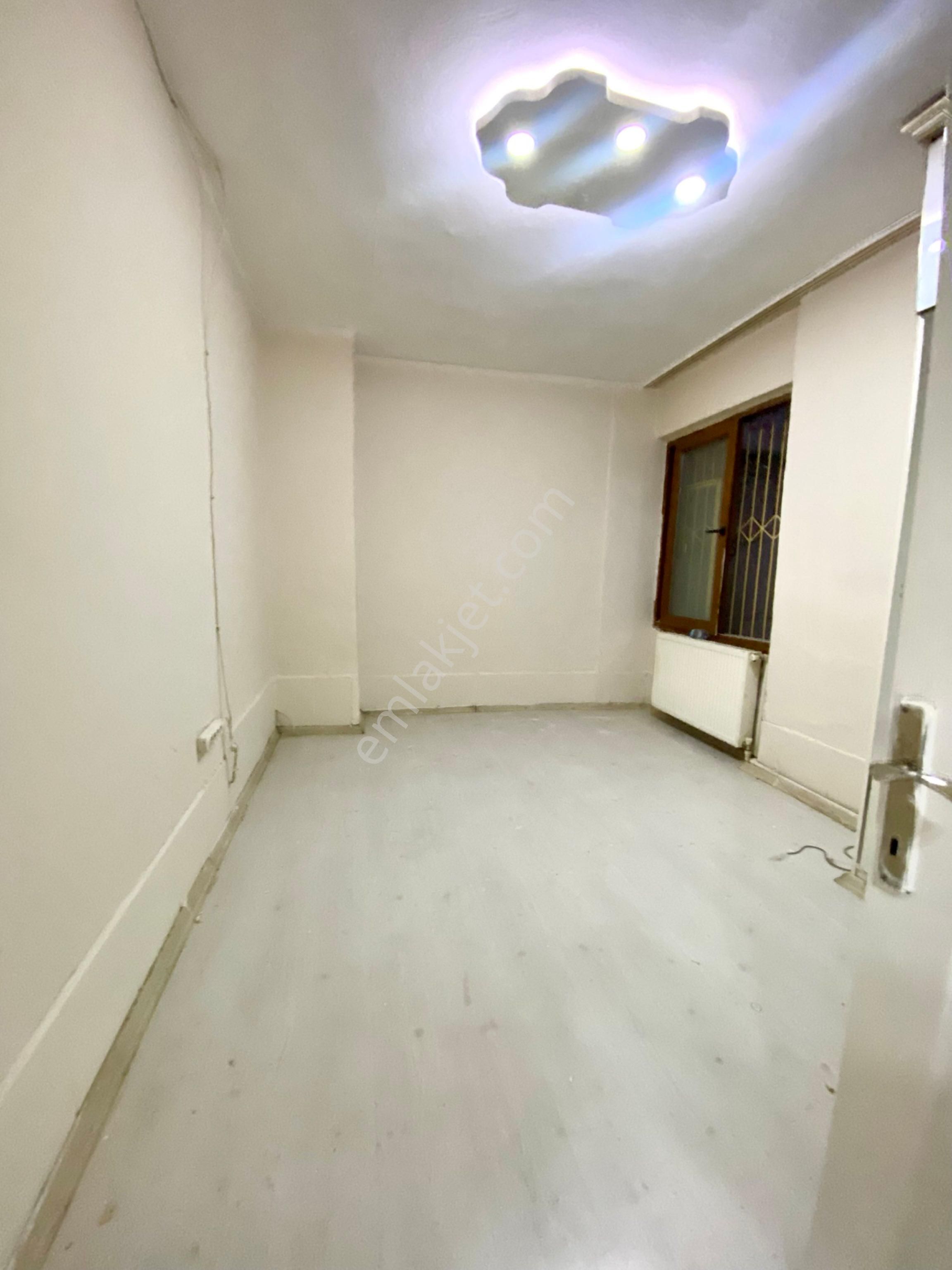 Yeşilyurt Ordu Parkı Sağlık Ocağı Yanı Bahçeli D.gazlı 3+1 - Görsel 30