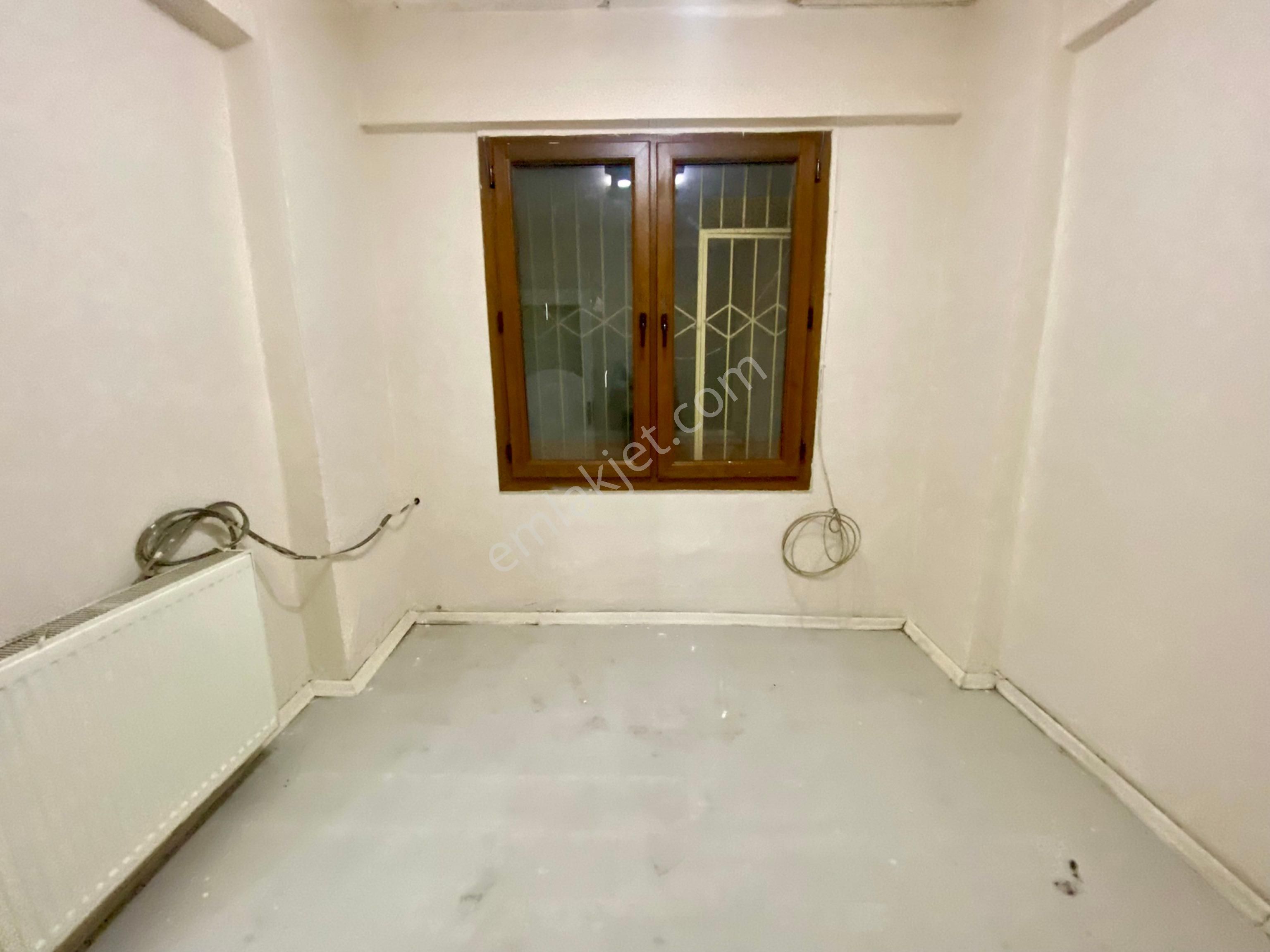 Yeşilyurt Ordu Parkı Sağlık Ocağı Yanı Bahçeli D.gazlı 3+1 - Görsel 25