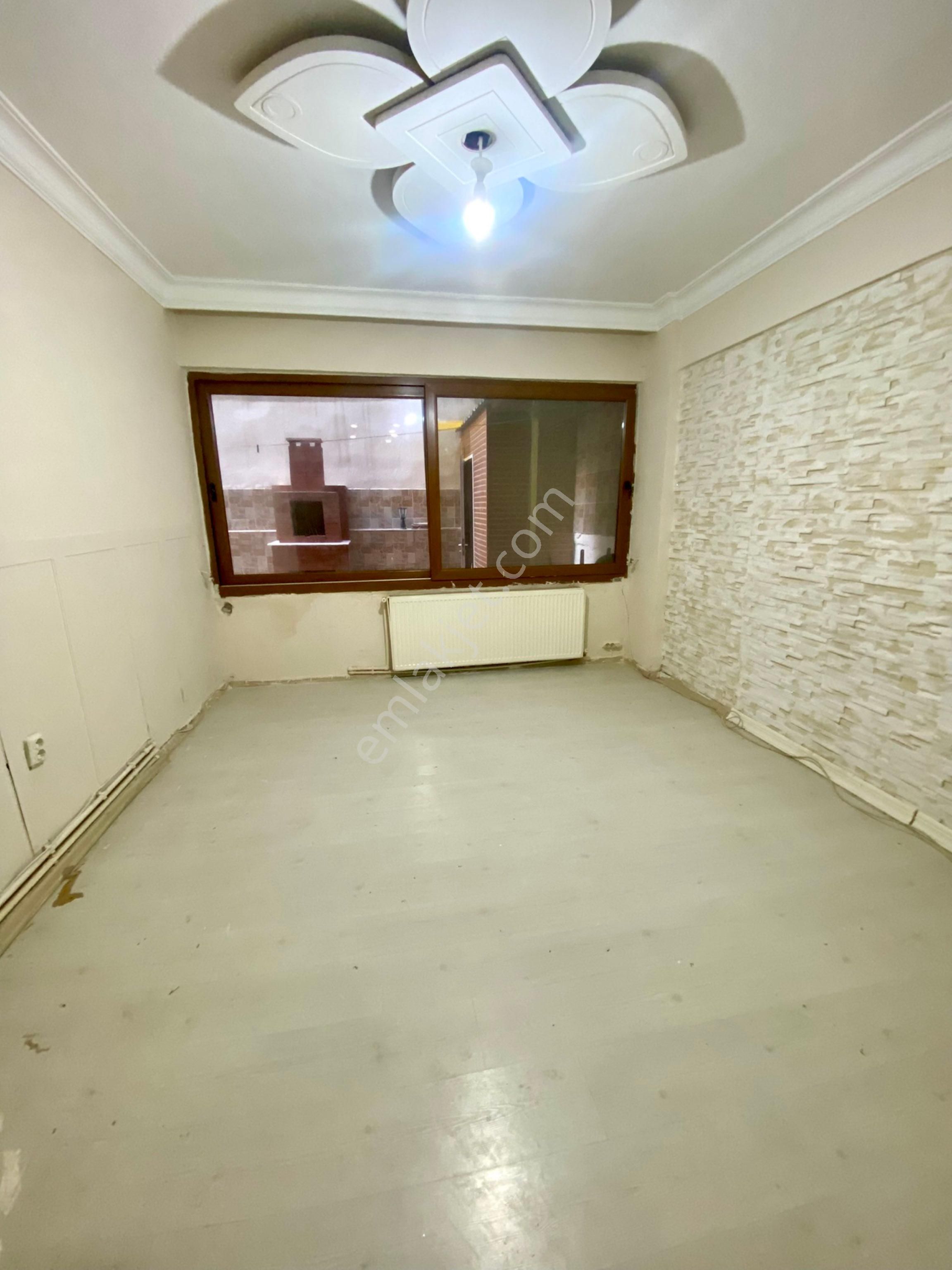 Yeşilyurt Ordu Parkı Sağlık Ocağı Yanı Bahçeli D.gazlı 3+1 - Görsel 3