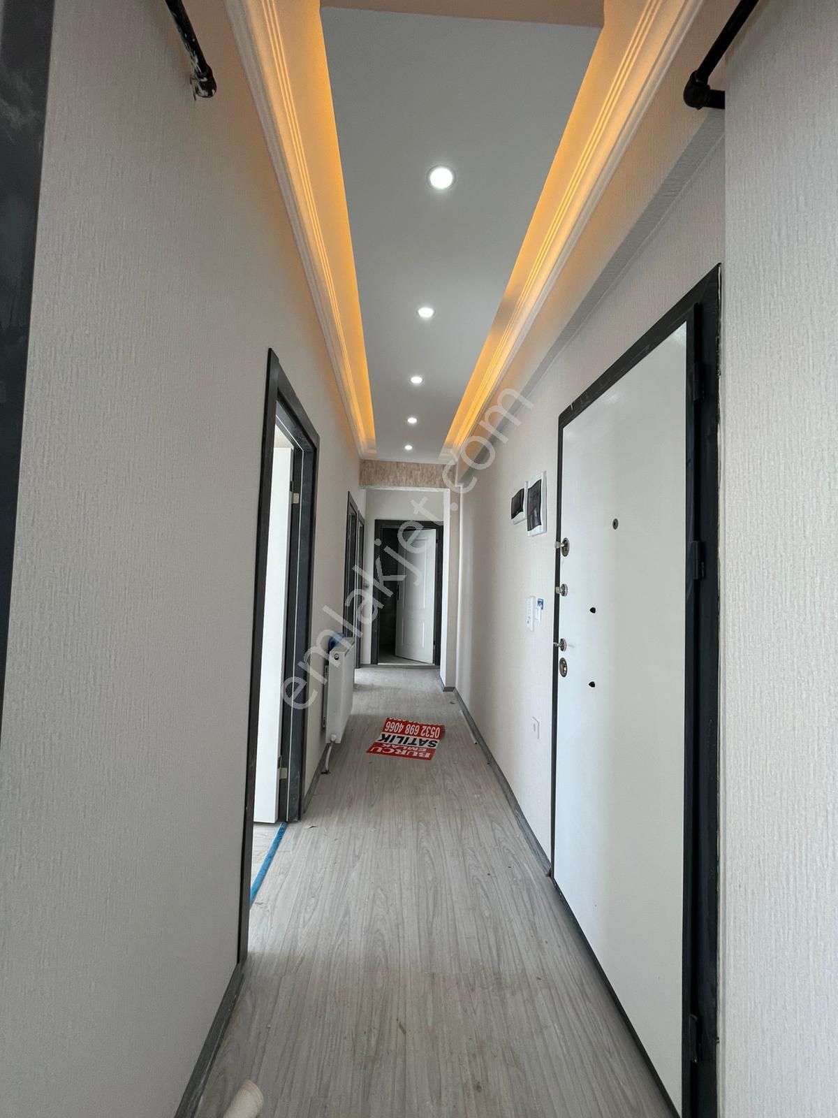 Üniversite Yolu Üzerinde 3+0 Satılık Daire **burcu Emlak ** - Görsel 9