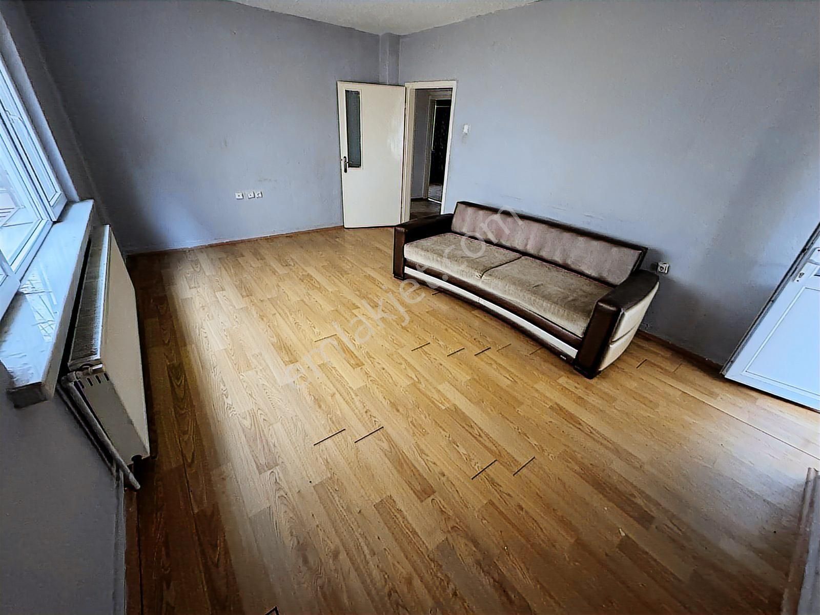 Plevne Mah'de 2+1 Salon Bağımsız Balkonlu Merkezi Lokasyon - Görsel 27