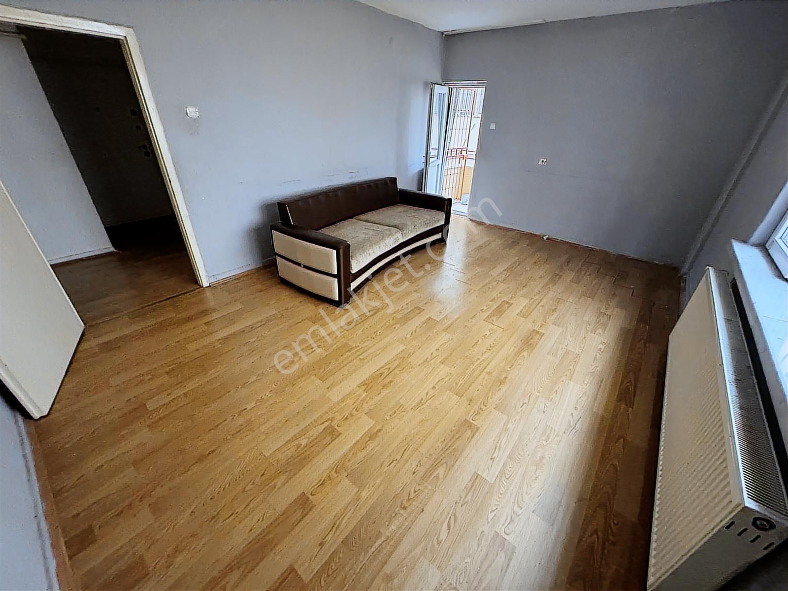 Plevne Mah'de 2+1 Salon Bağımsız Balkonlu Merkezi Lokasyon - Görsel 8