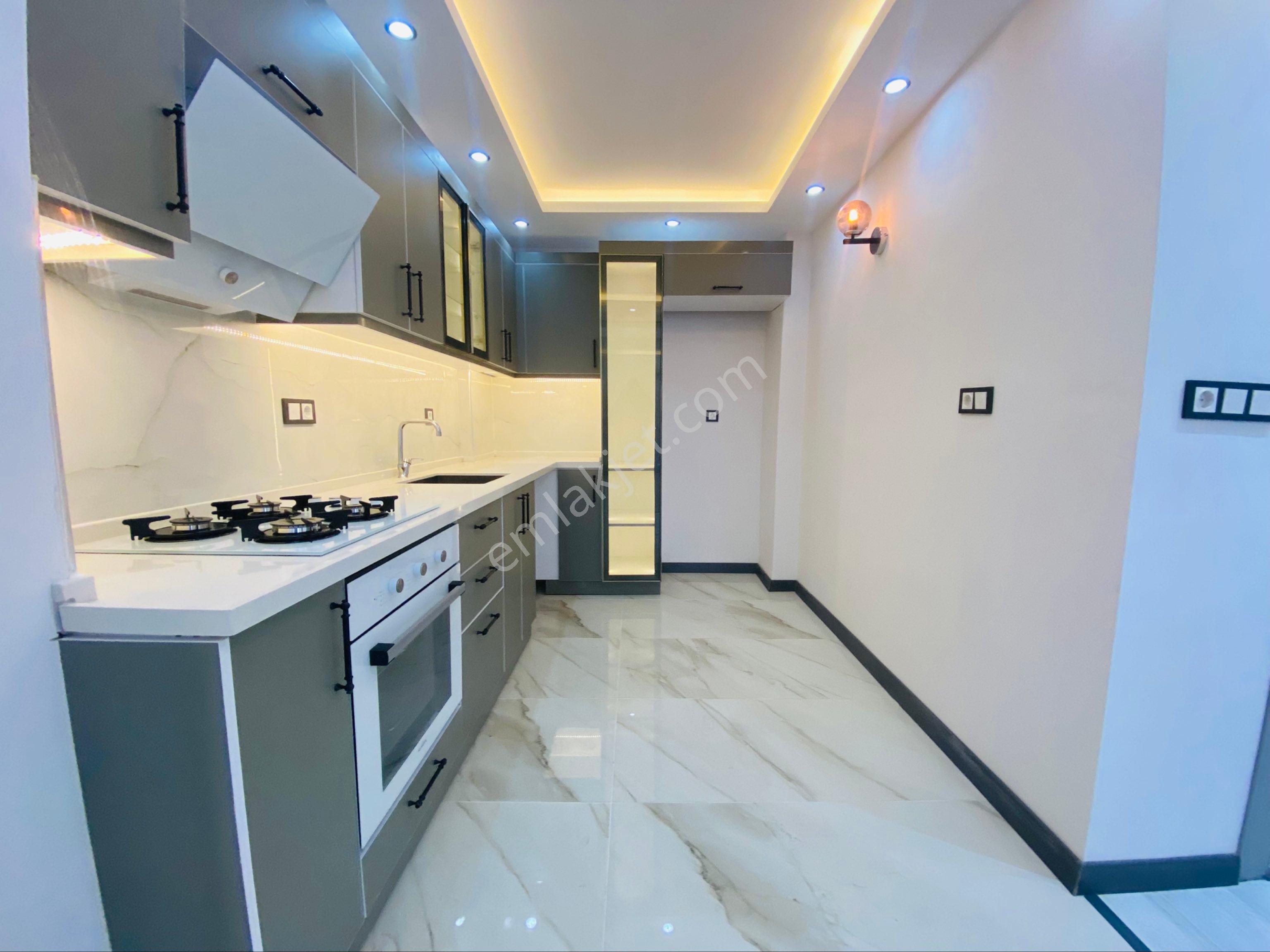 Peker Mahallesinde 3+1 Full Lüks 1. Balkon Daire Fırsatı - Görsel 3