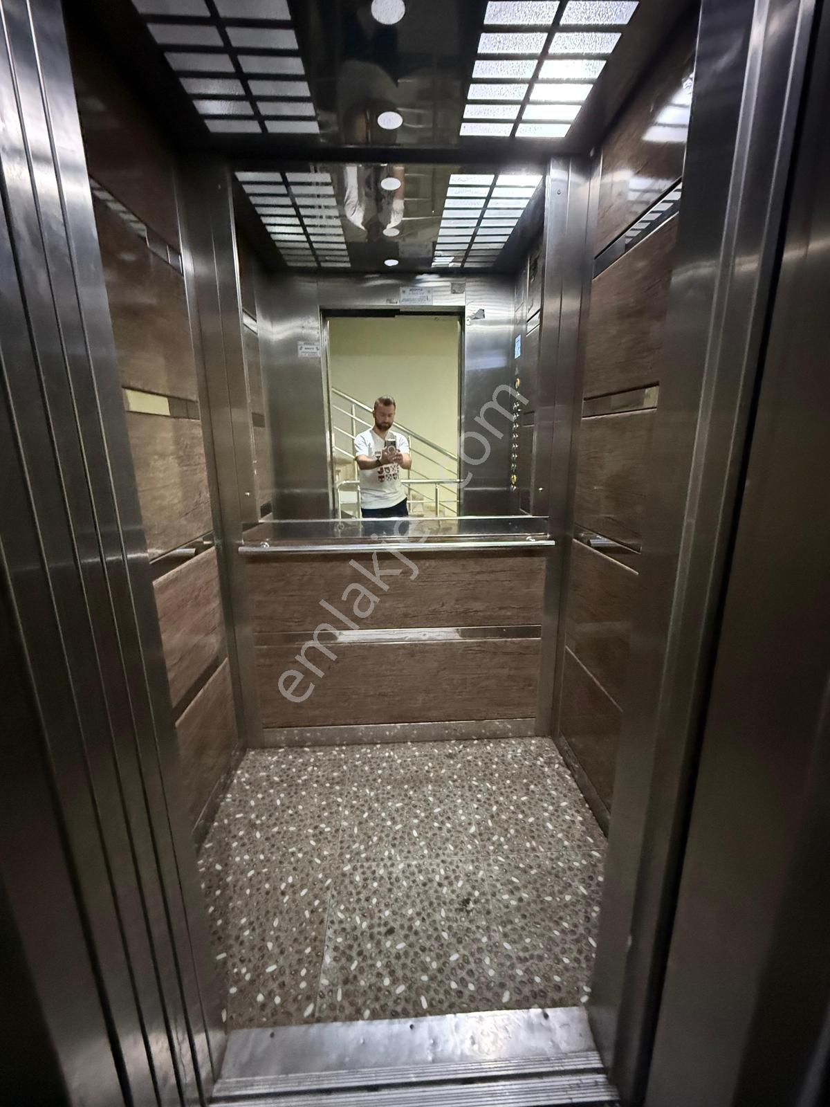 S.demirel'de 9 Yaş/2+1/3 Cepheli/3 Balkonlu/iskanlı Kaçmaz Daire - Görsel 35