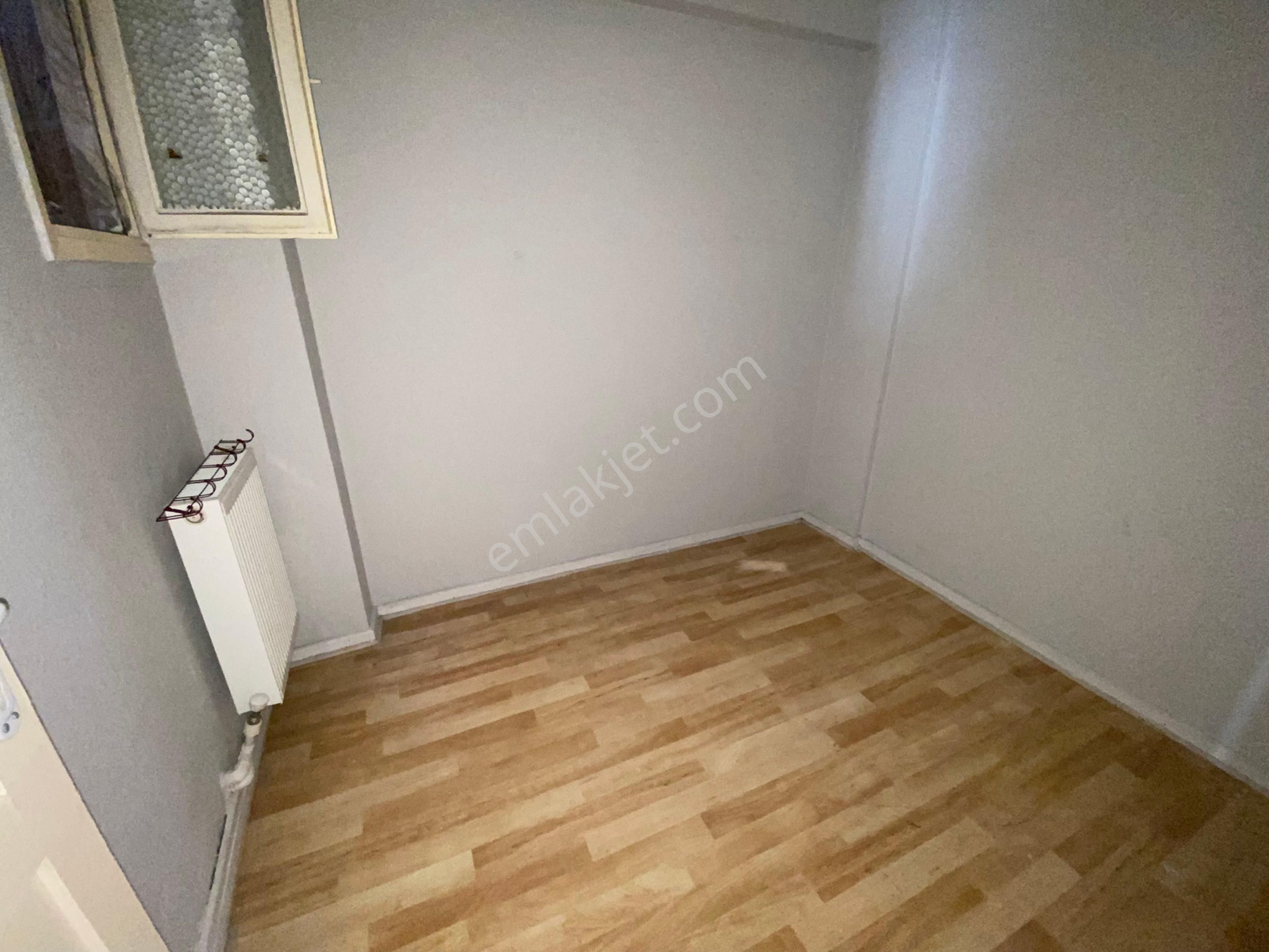 Yeşilyurt Merkerz'de Karakol Yanı D.gazlı 3+1 - Görsel 15