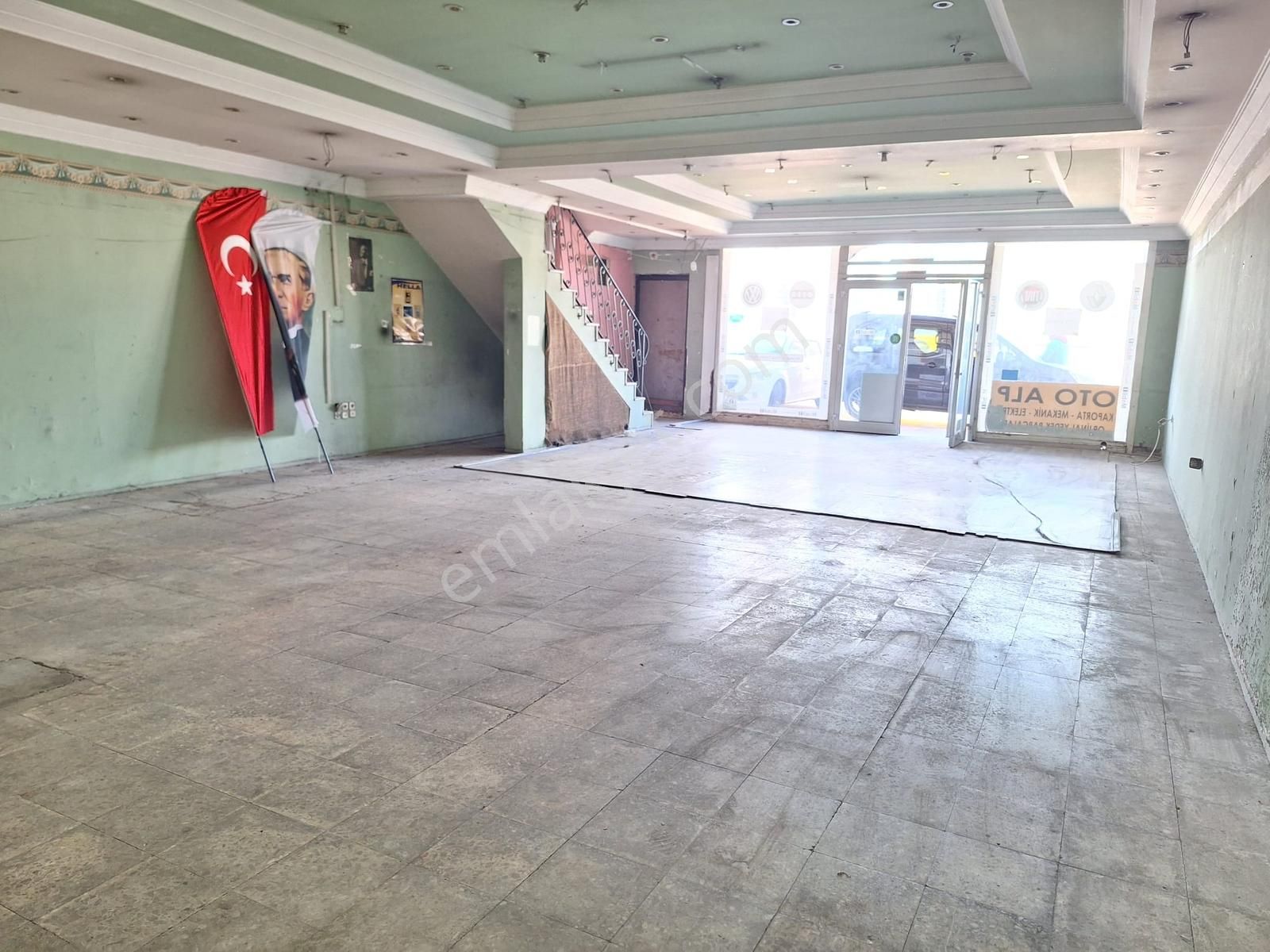 Remax Arma'dan Karabağlar Sanayide 220 M2 Kiralık İşyeri - Görsel 12