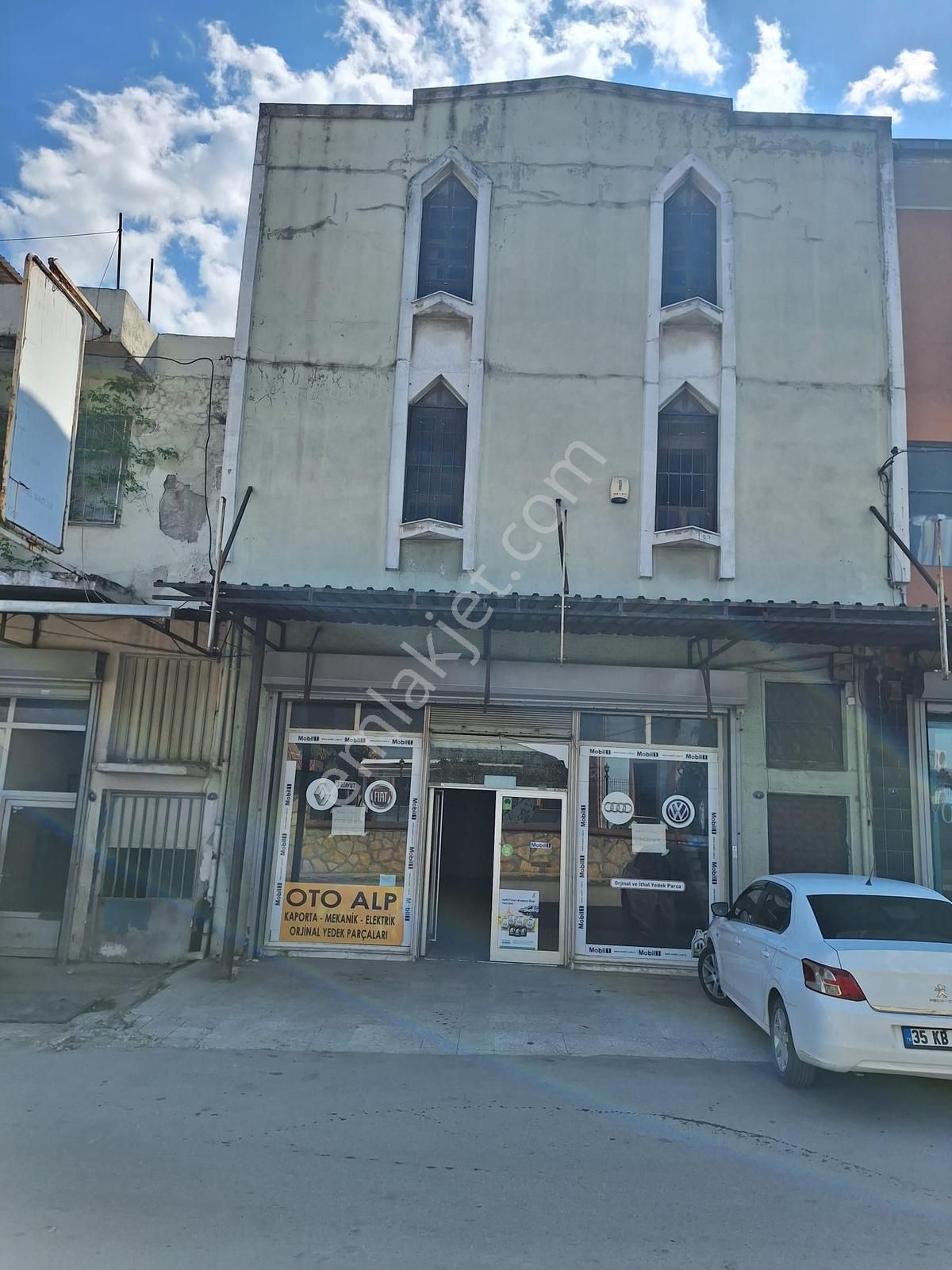 Remax Arma'dan Karabağlar Sanayide 220 M2 Kiralık İşyeri - Görsel 7