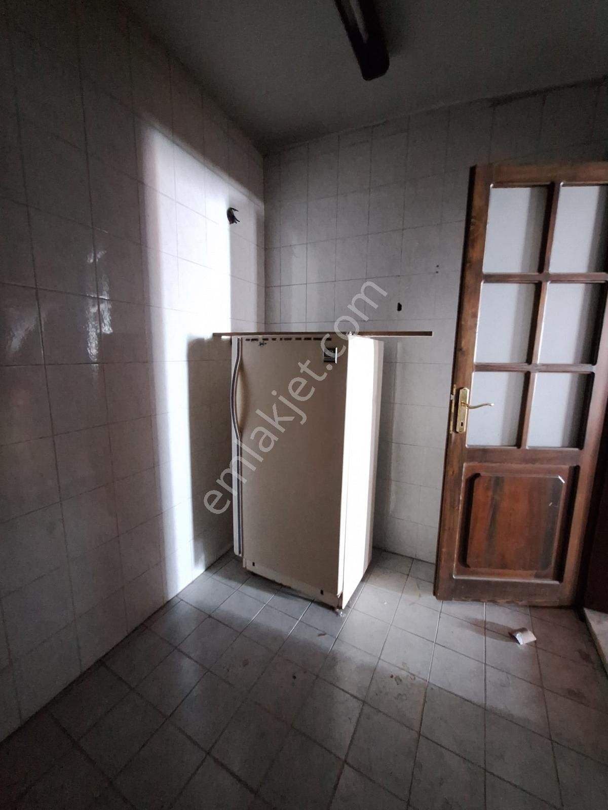 Remax Arma'dan Karabağlar Sanayide 220 M2 Kiralık İşyeri - Görsel 24