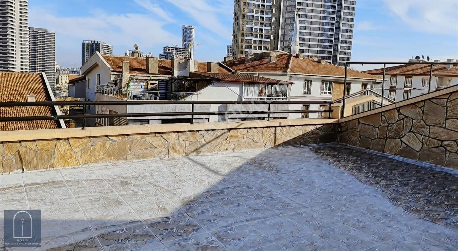 Mürsel Uluç Mah. 946 Sok. Dubleks Kiralık Daire - Görsel 30