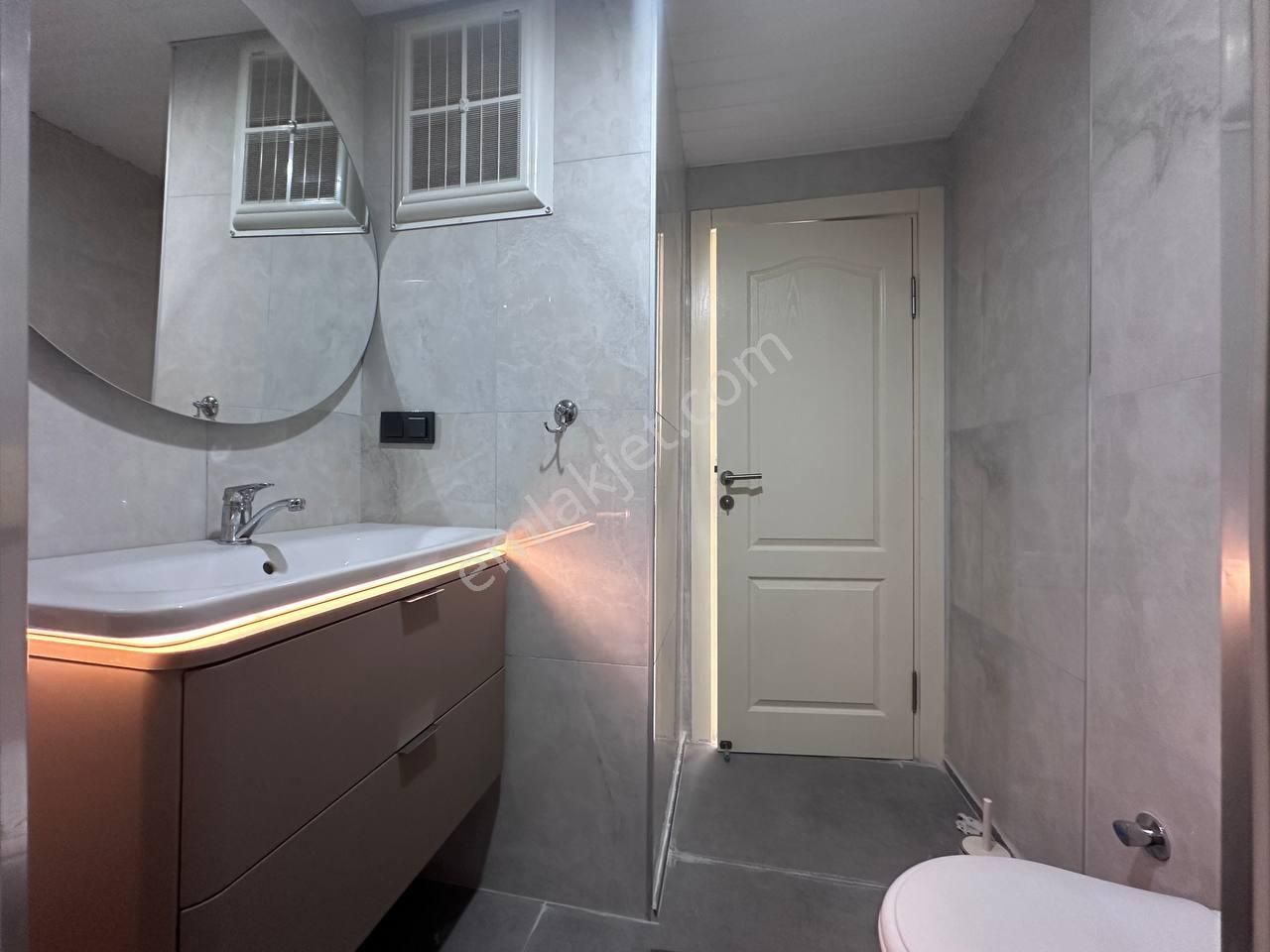 Cikcilli'de Full Aktiviteli Deniz Manzaralı 1+1 Eşyalı Satılık Güney Cephe Daire - Görsel 18