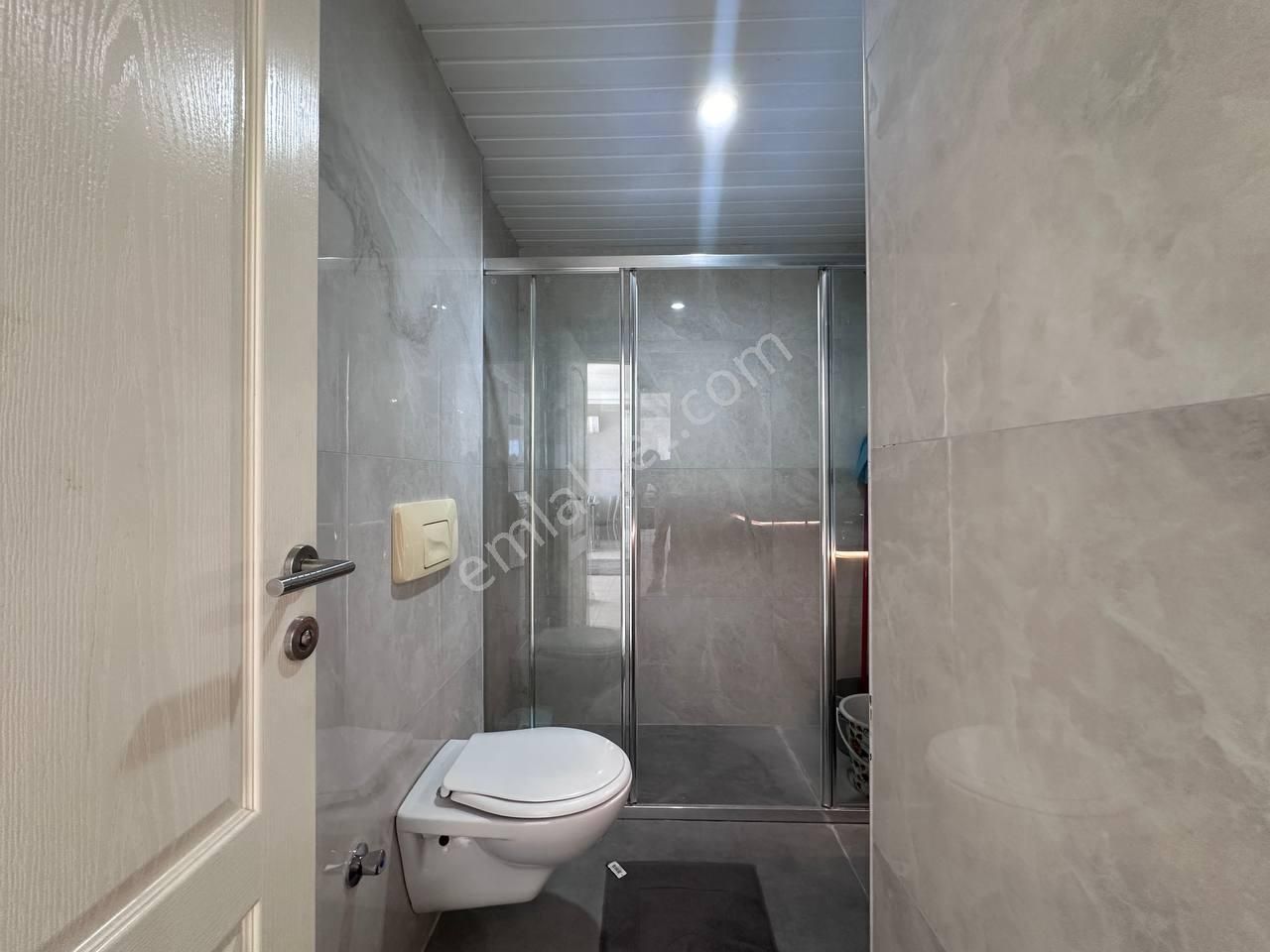 Cikcilli'de Full Aktiviteli Deniz Manzaralı 1+1 Eşyalı Satılık Güney Cephe Daire - Görsel 20