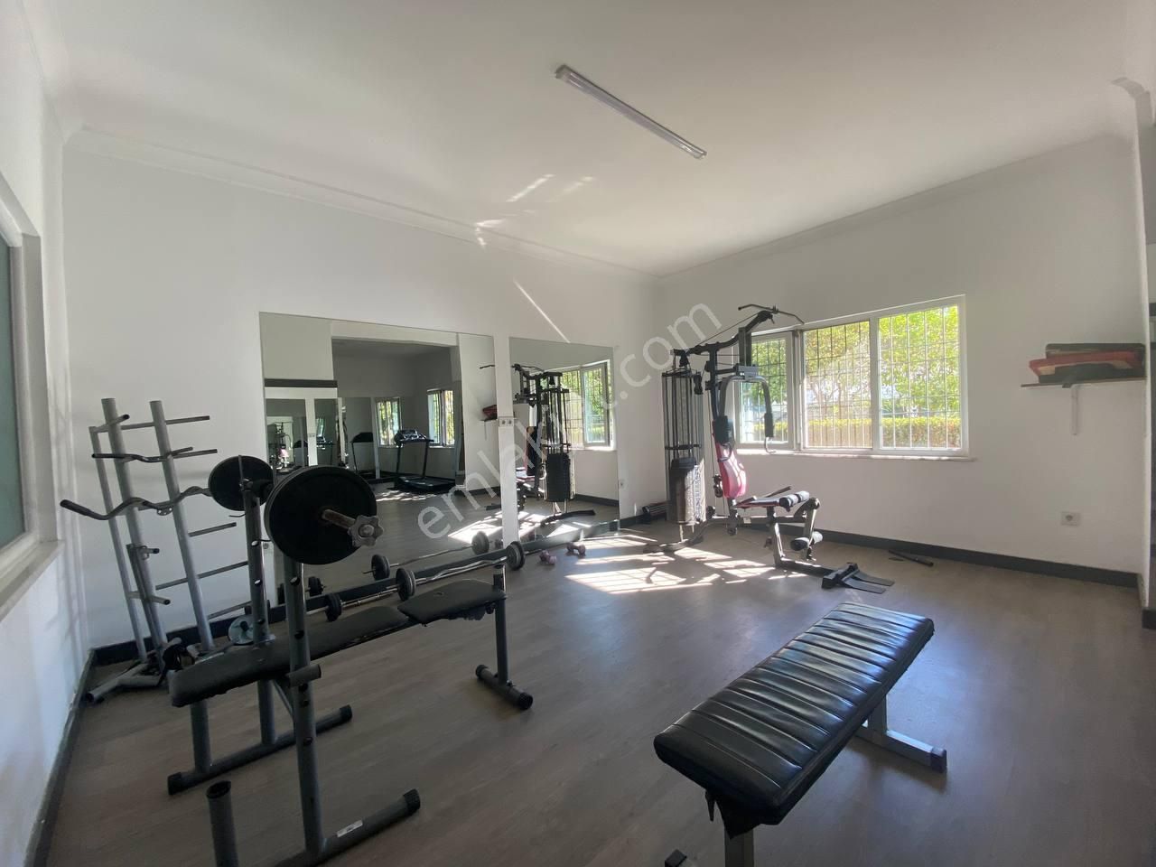 Cikcilli'de Full Aktiviteli Deniz Manzaralı 1+1 Eşyalı Satılık Güney Cephe Daire - Görsel 8