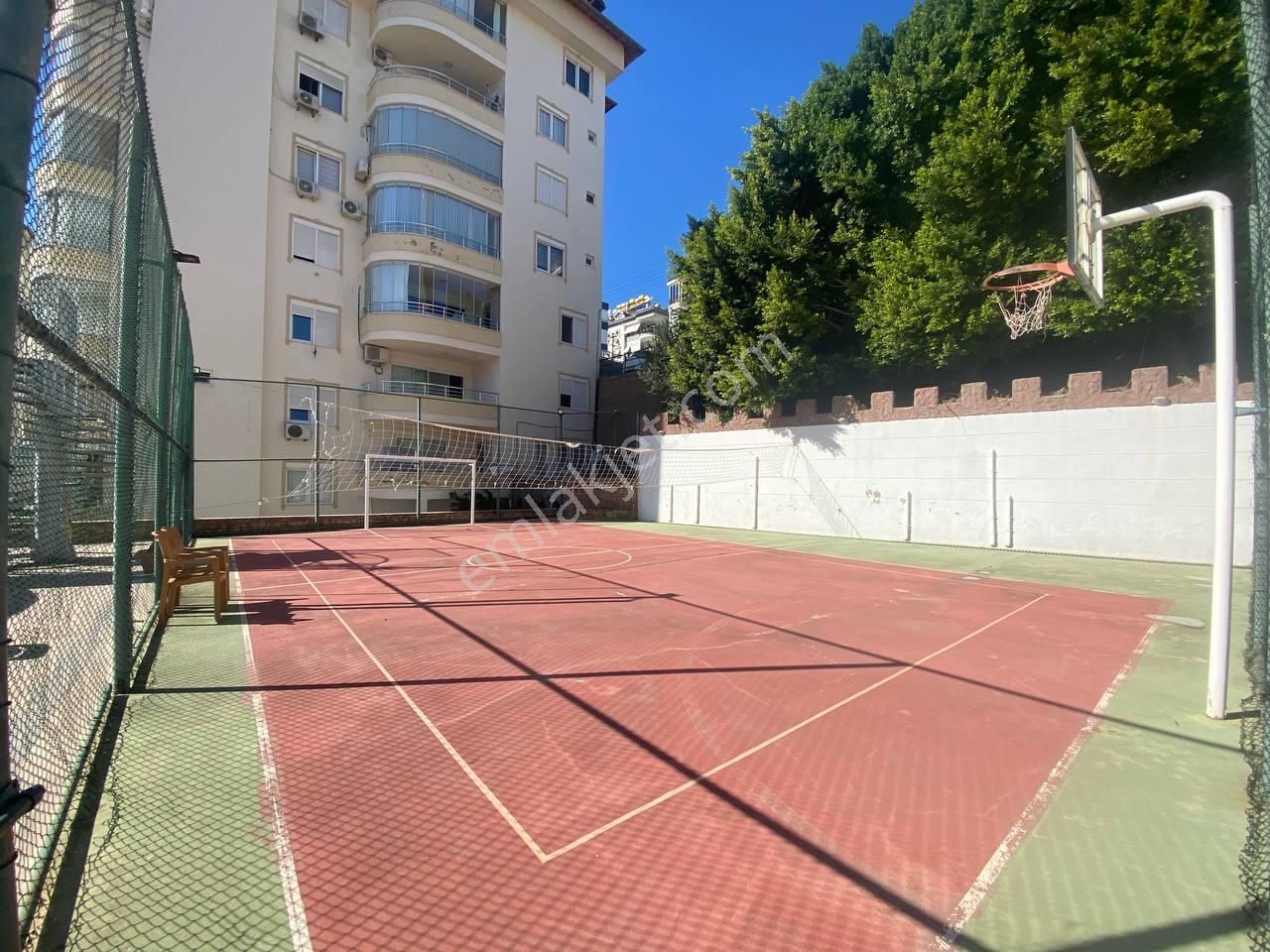 Cikcilli'de Full Aktiviteli Deniz Manzaralı 1+1 Eşyalı Satılık Güney Cephe Daire - Görsel 2