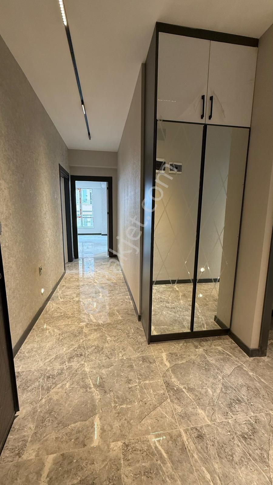 Öz Gaye Emlaktan Develi Yeni Mahallede Yerden Isıtmalı Lüks 2+1 Daire - Görsel 8