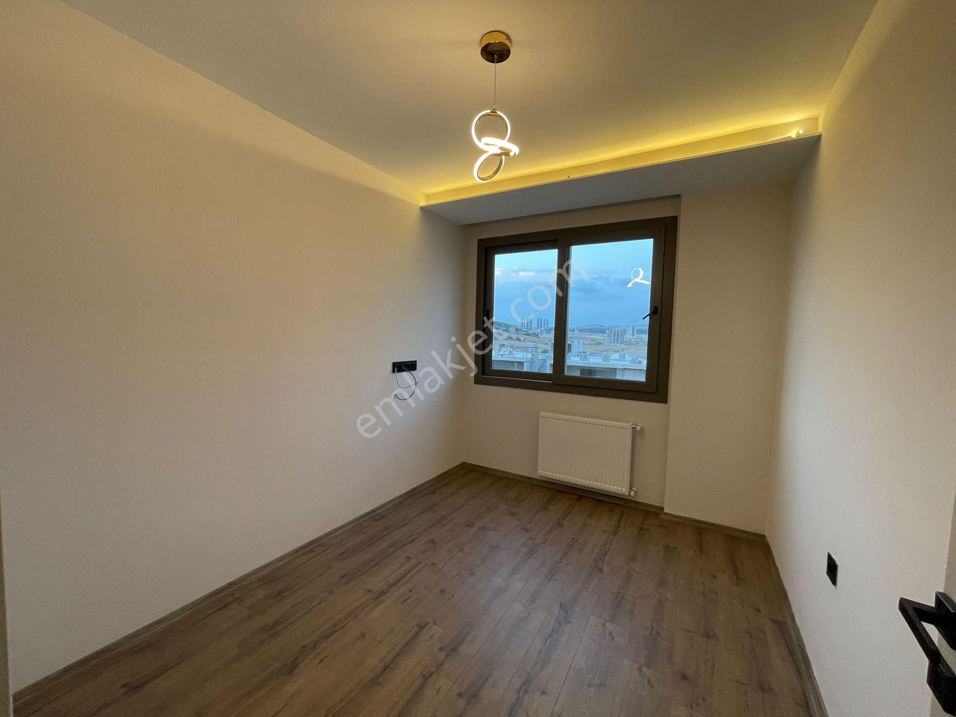 Kabasakal'da Güvenlikli Sosyal Aktivite'li Kapalı Mutfak Hasarsız Cazip Sıfır 3+1 !! - Görsel 33