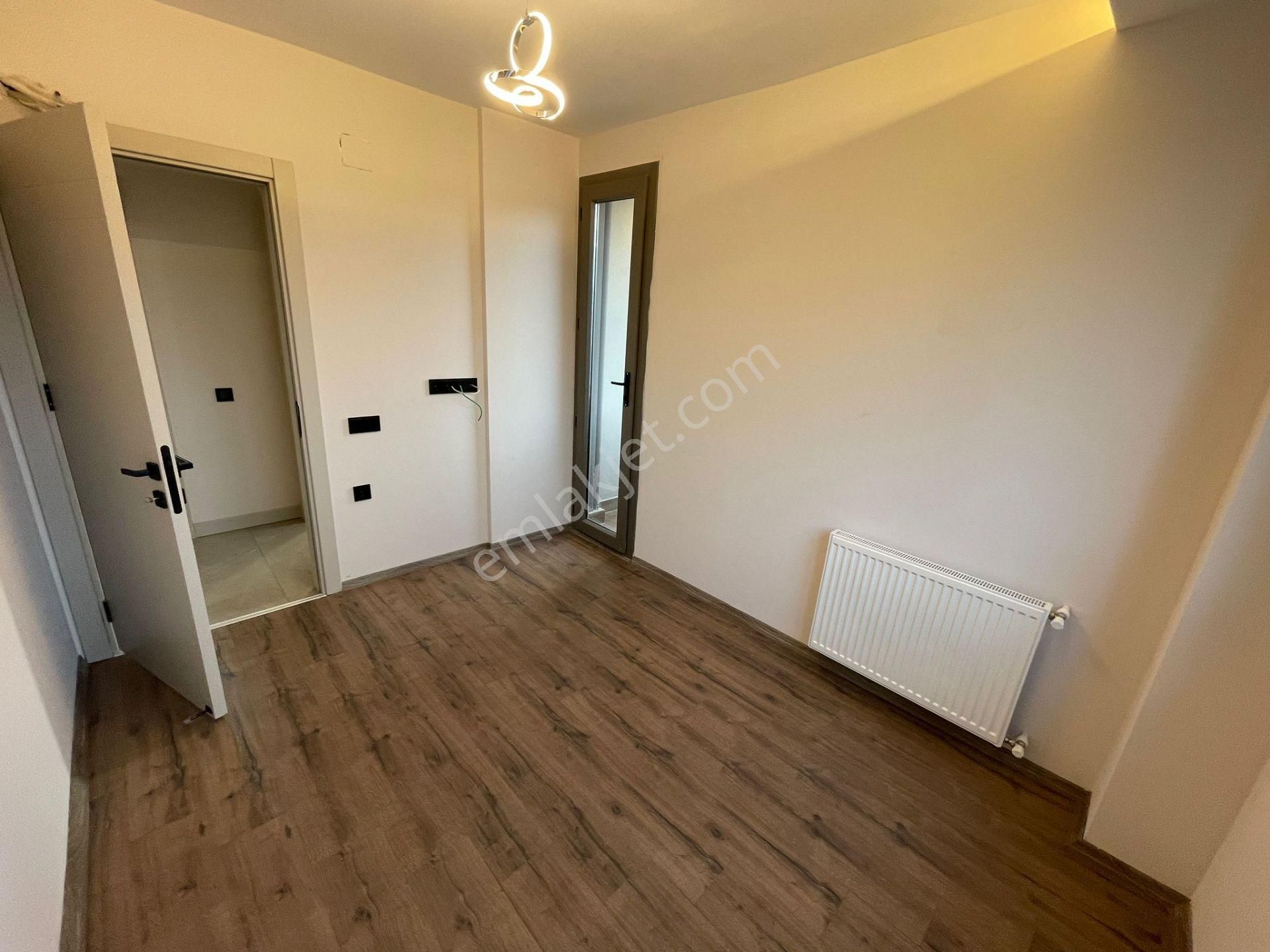 Kabasakal'da Güvenlikli Sosyal Aktivite'li Kapalı Mutfak Hasarsız Cazip Sıfır 3+1 !! - Görsel 22